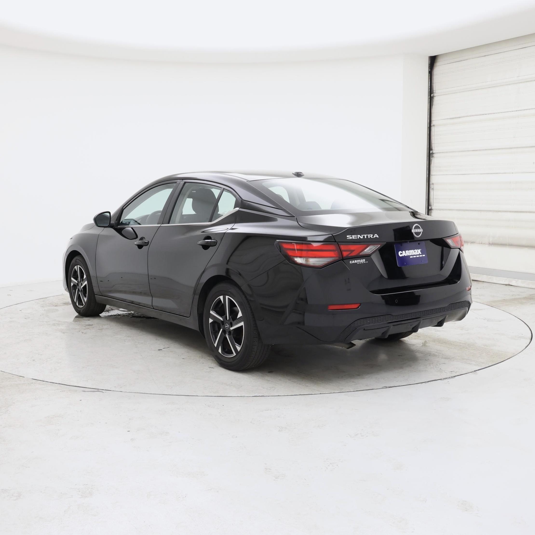 Thumbnail: 2025 Nissan Sentra - 2