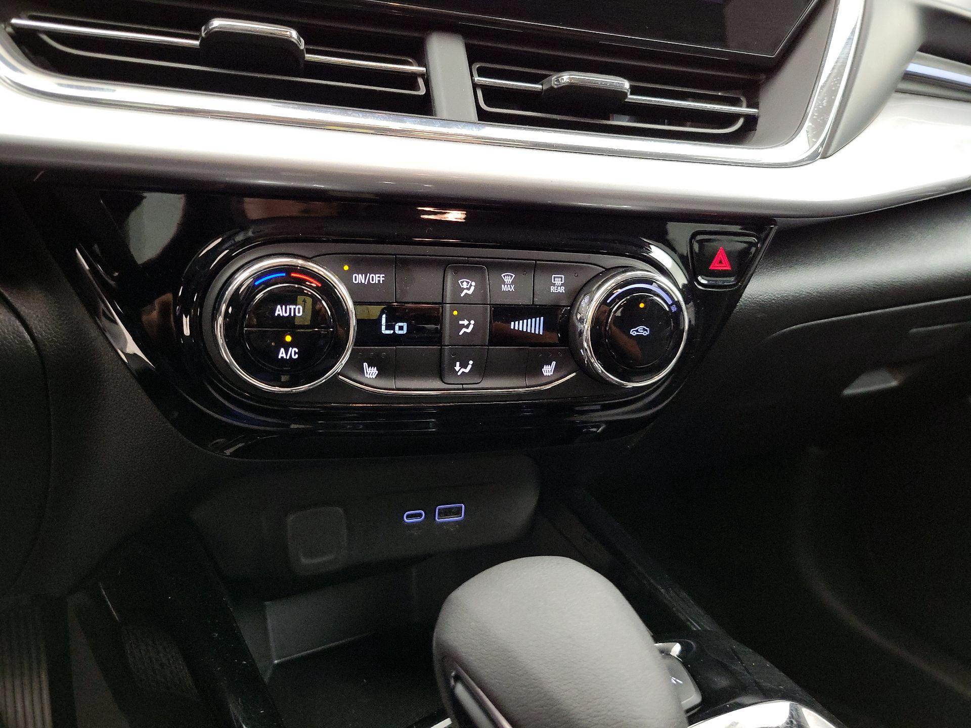 Thumbnail: 2025 Chevrolet Trax - 16