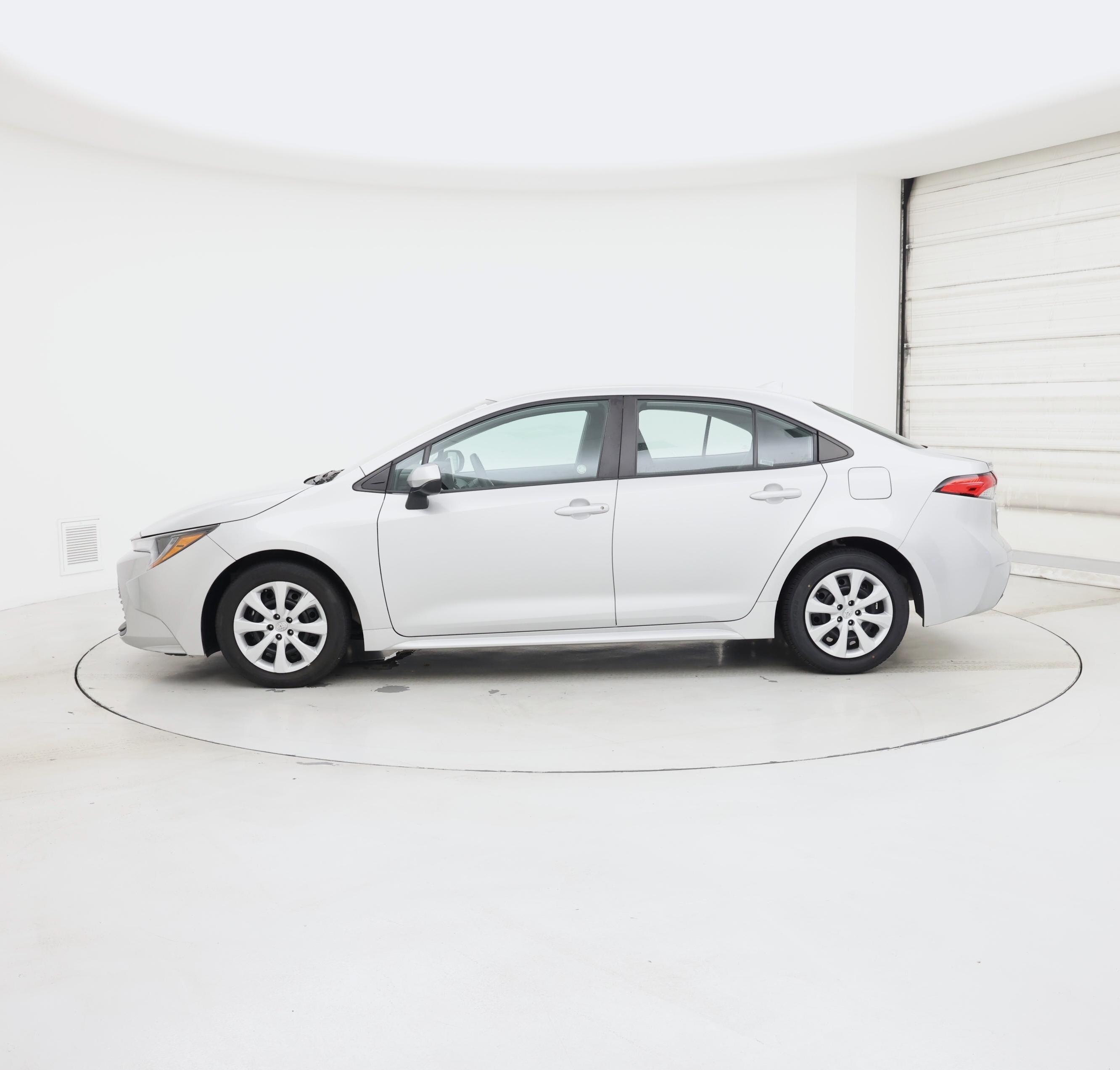 Thumbnail: 2024 Toyota Corolla - 3