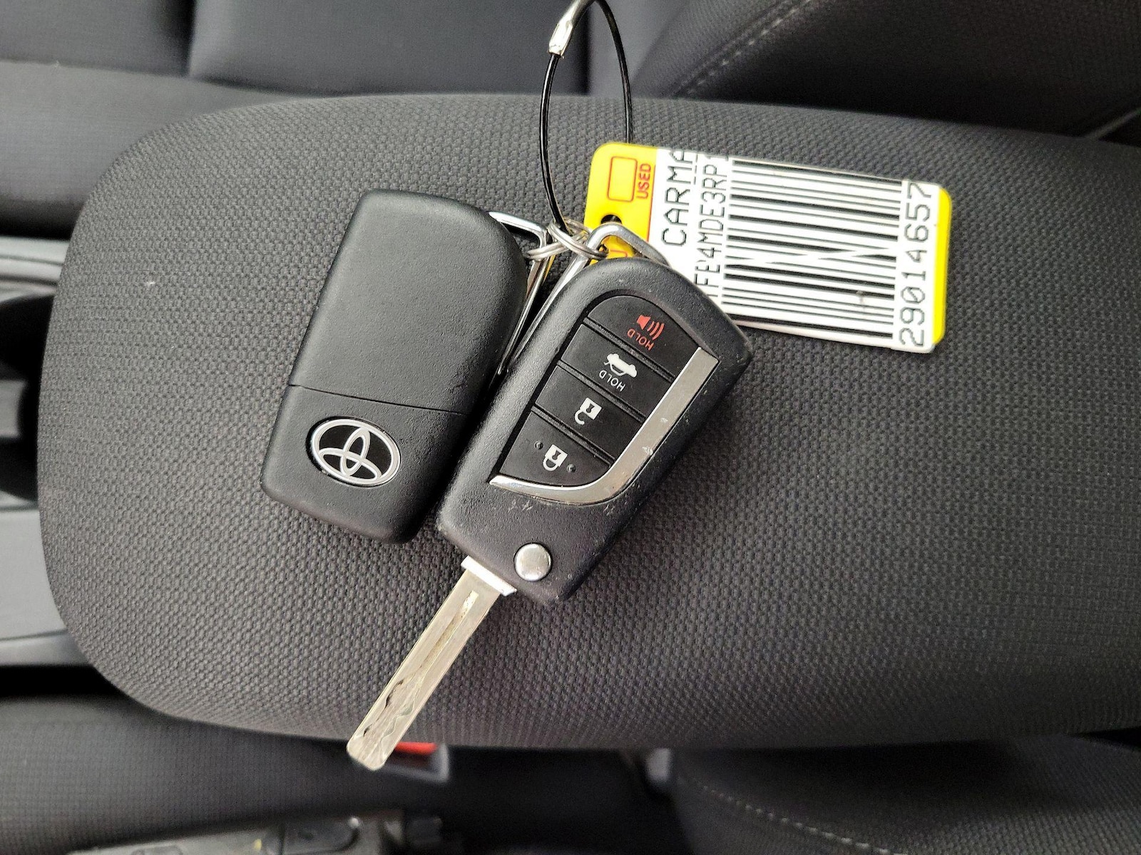2024 Toyota Corolla LE - Photo 23