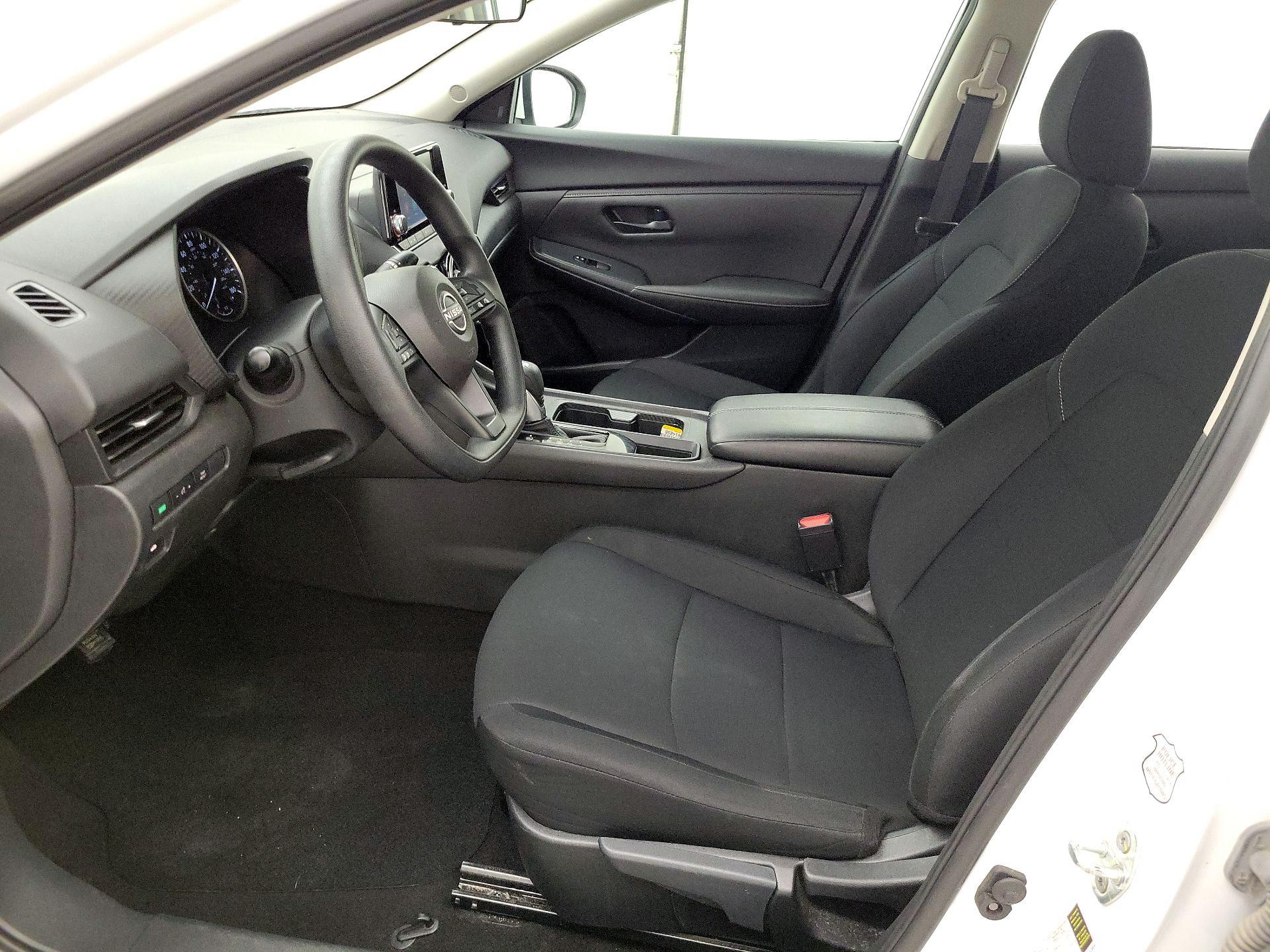 Thumbnail: 2024 Nissan Sentra - 11