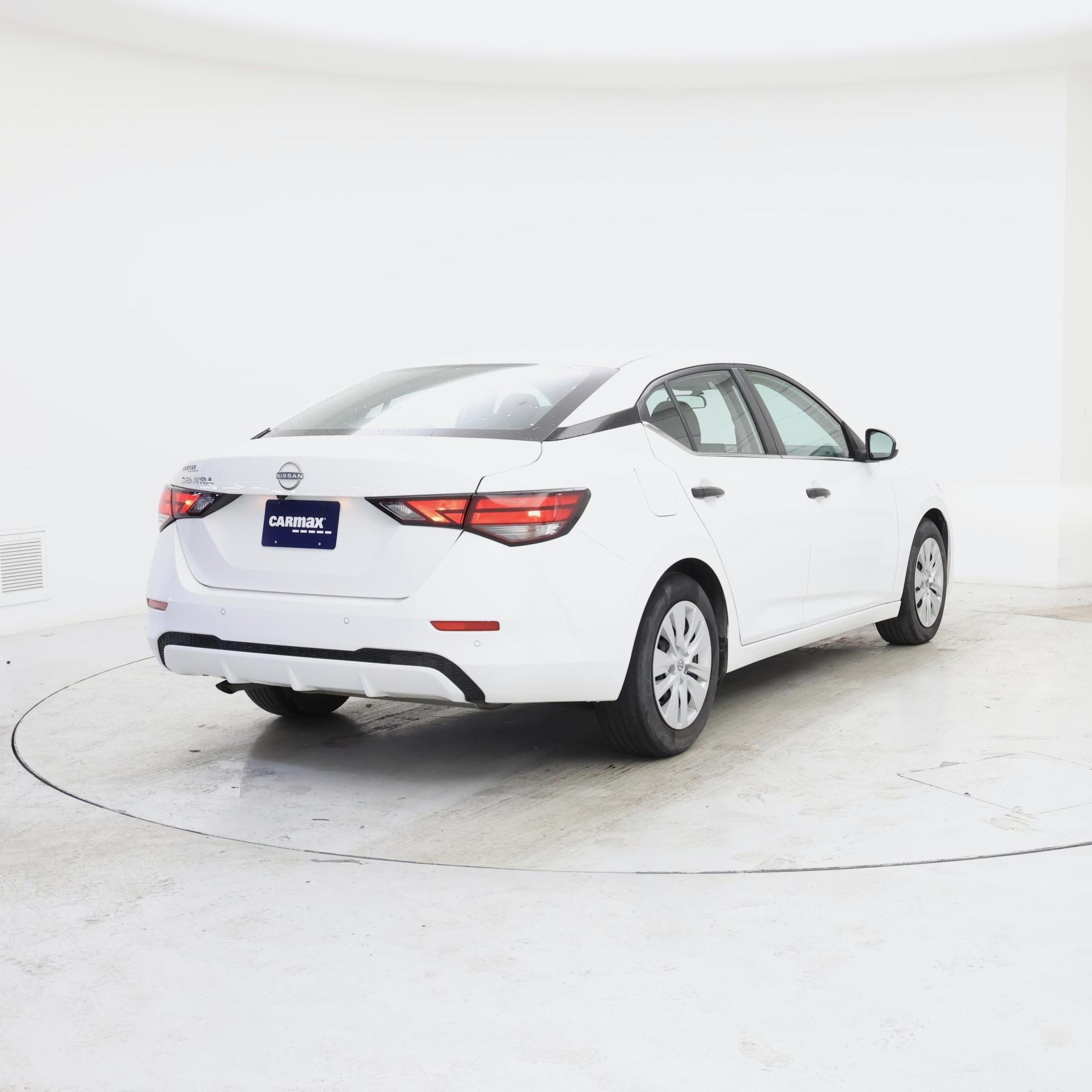 Thumbnail: 2024 Nissan Sentra - 8