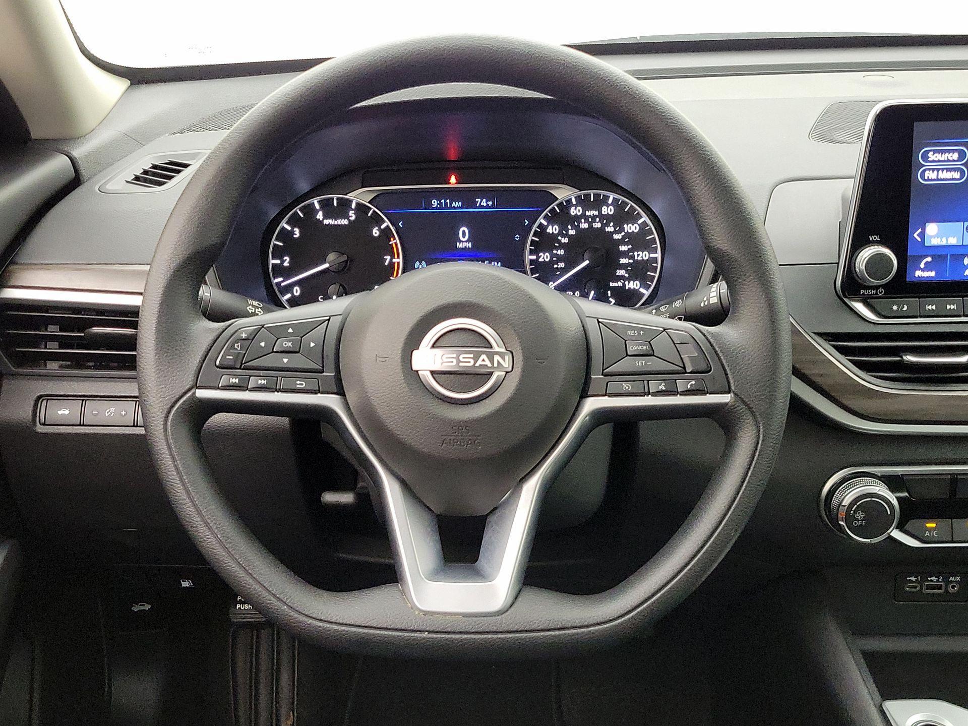 Thumbnail: 2025 Nissan Altima - 10