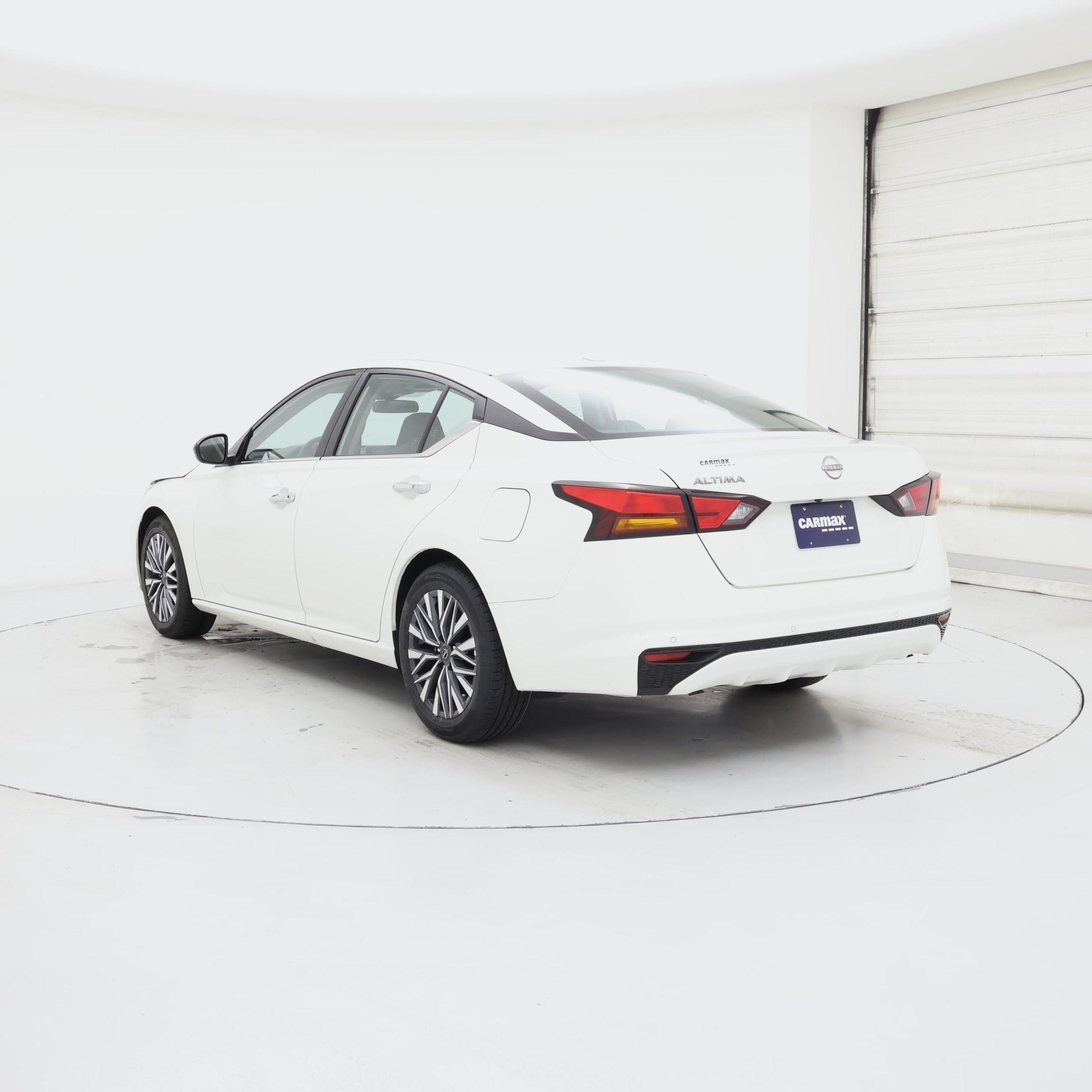 Thumbnail: 2025 Nissan Altima - 2