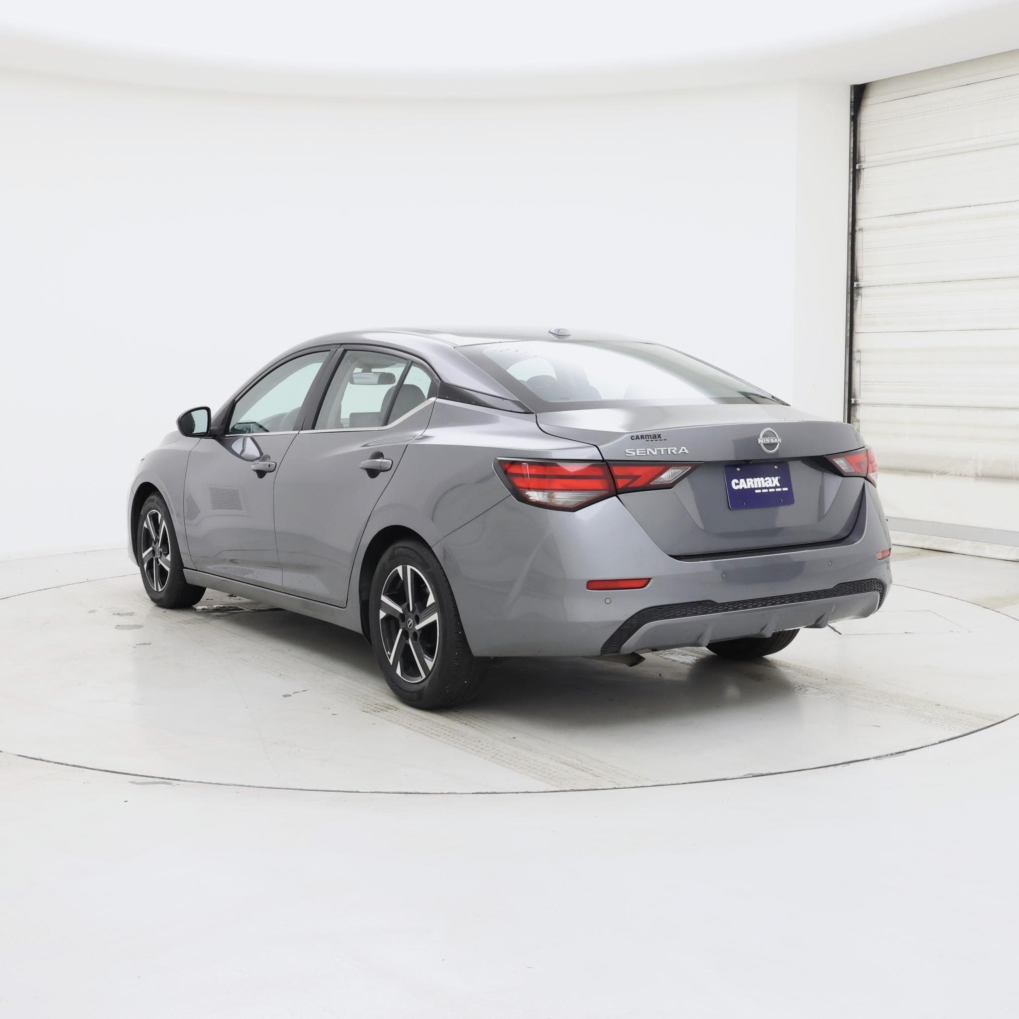 Thumbnail: 2025 Nissan Sentra - 2