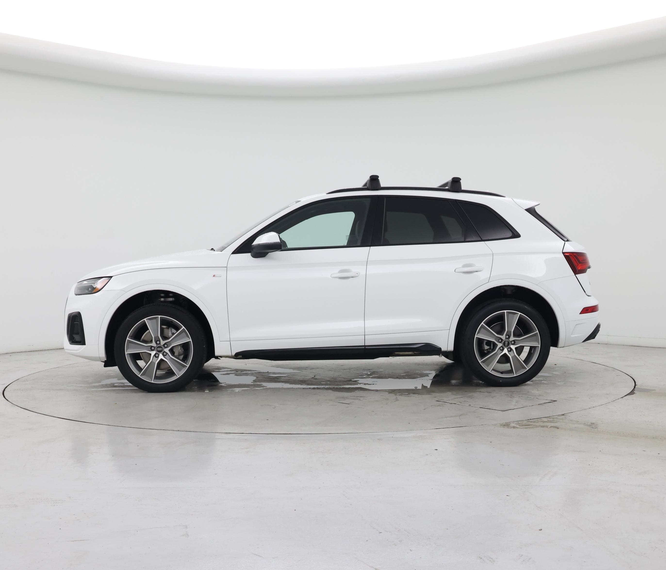 Thumbnail: 2025 Audi Q5 - 3