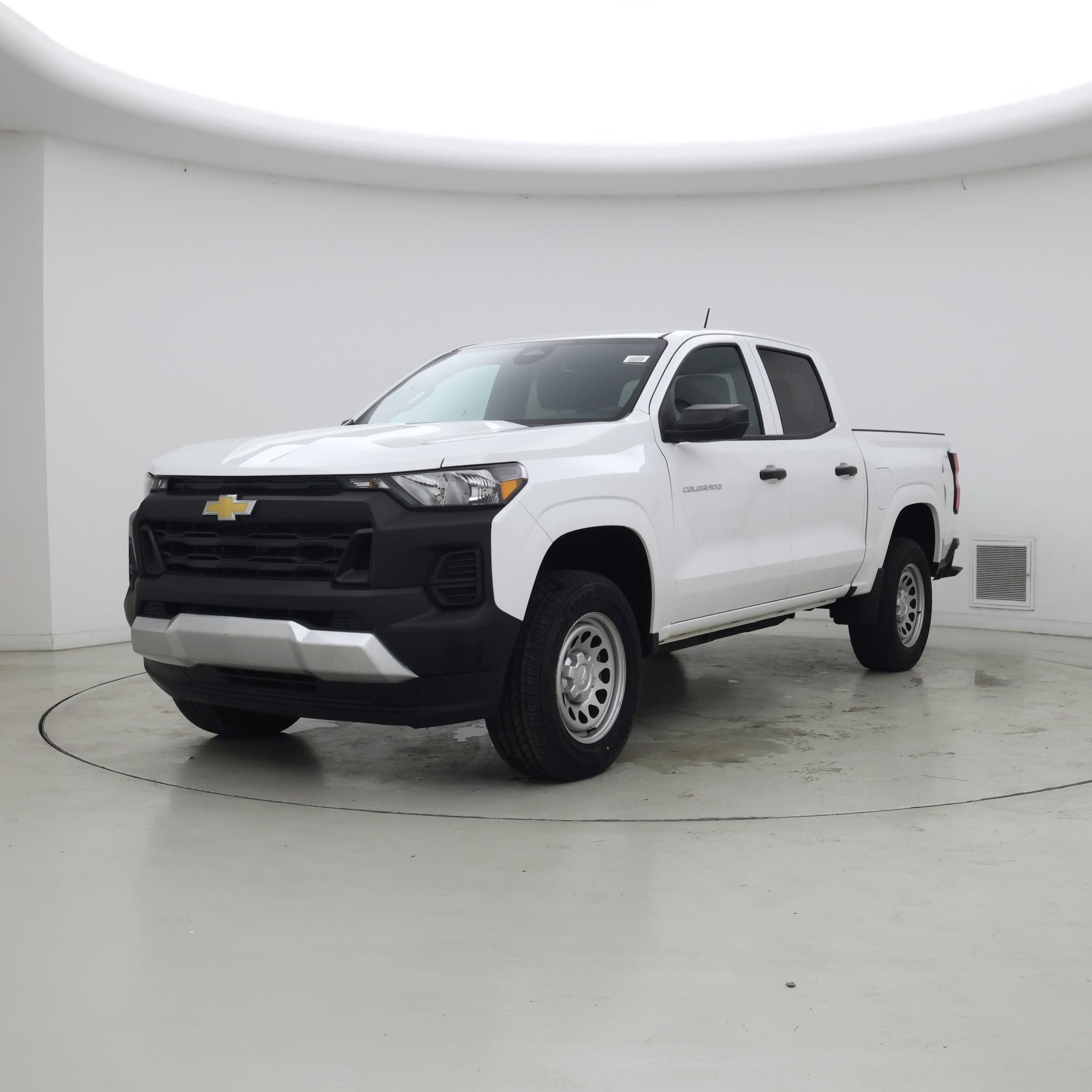 Thumbnail: 2024 Chevrolet Colorado - 4