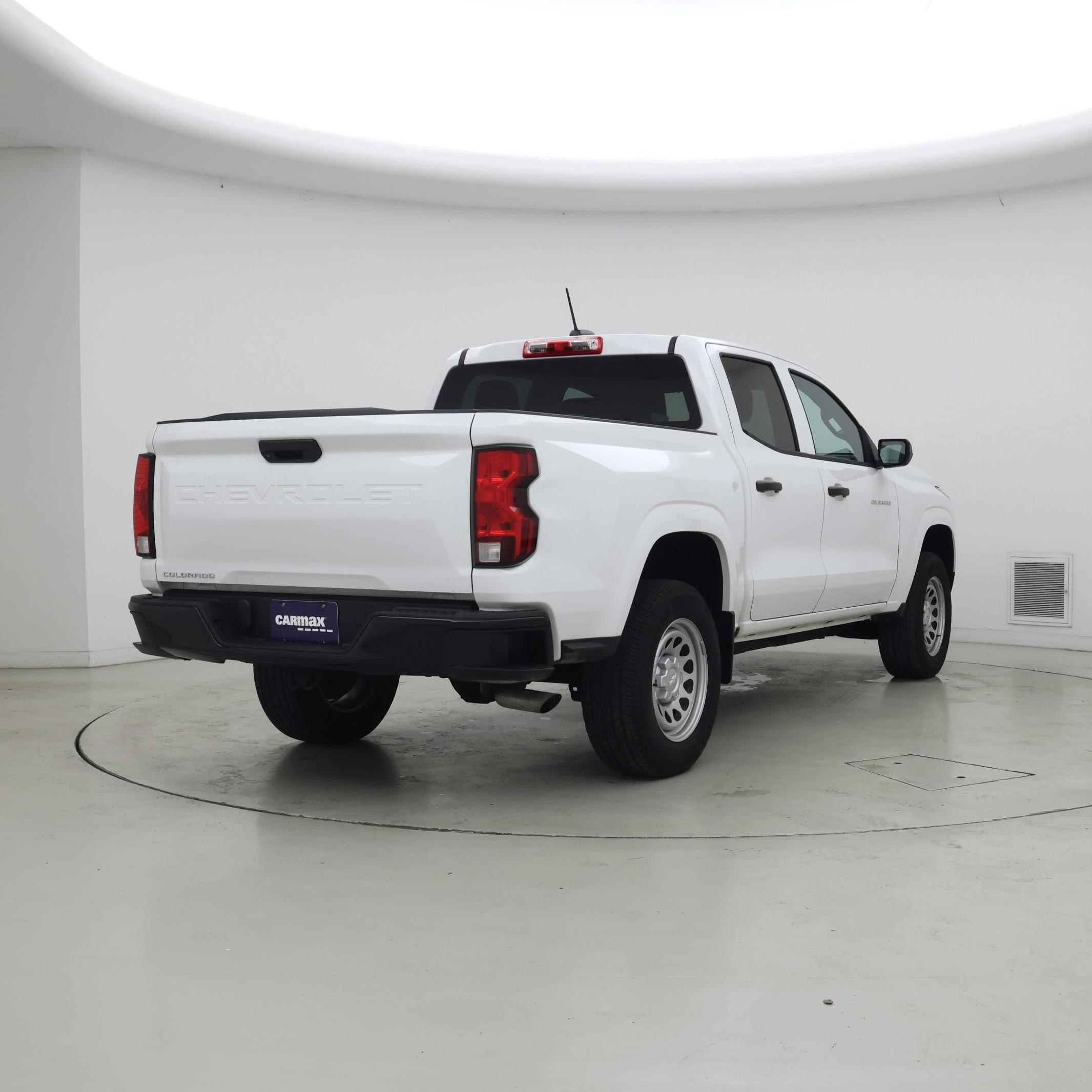 Thumbnail: 2024 Chevrolet Colorado - 8