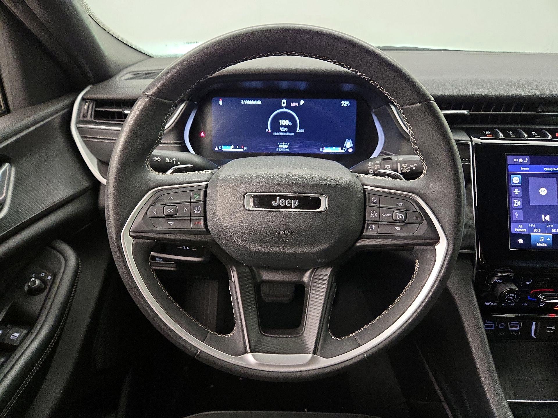 Thumbnail: 2024 Jeep Grand Cherokee - 10