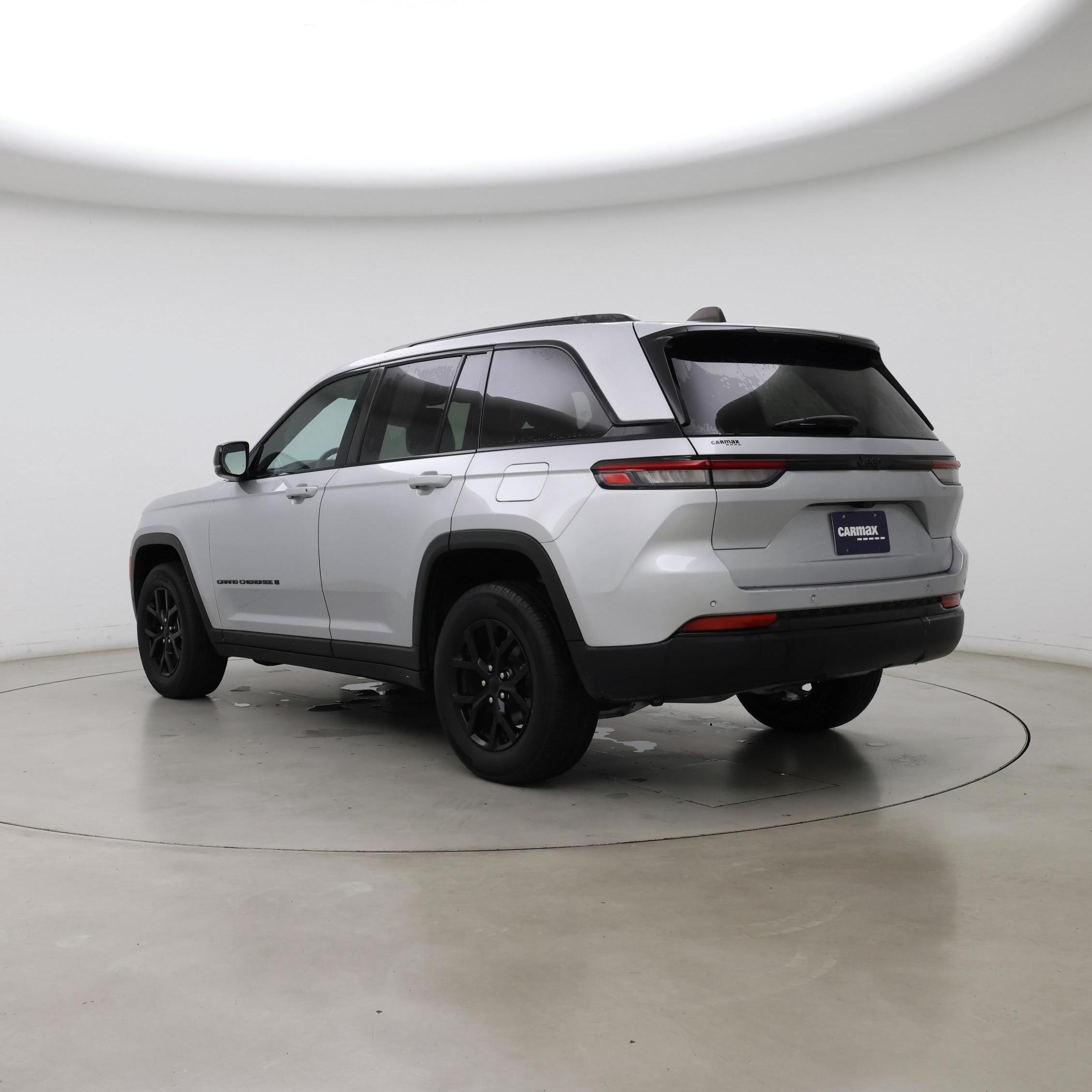 Thumbnail: 2024 Jeep Grand Cherokee - 2