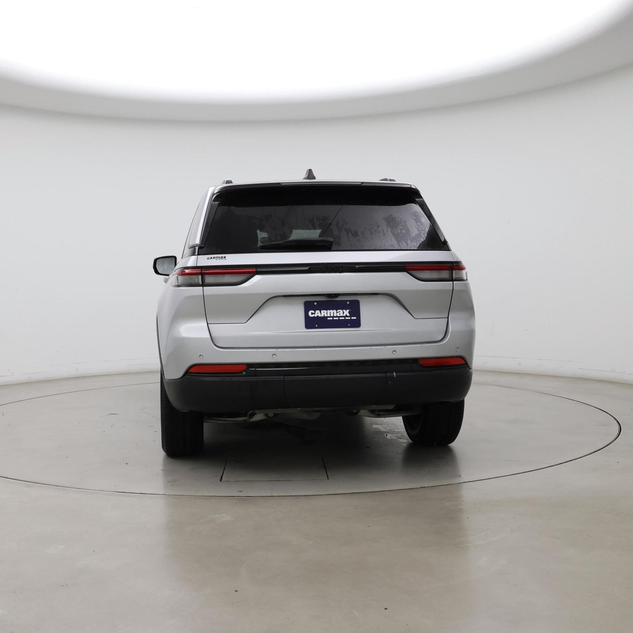 Thumbnail: 2024 Jeep Grand Cherokee - 6