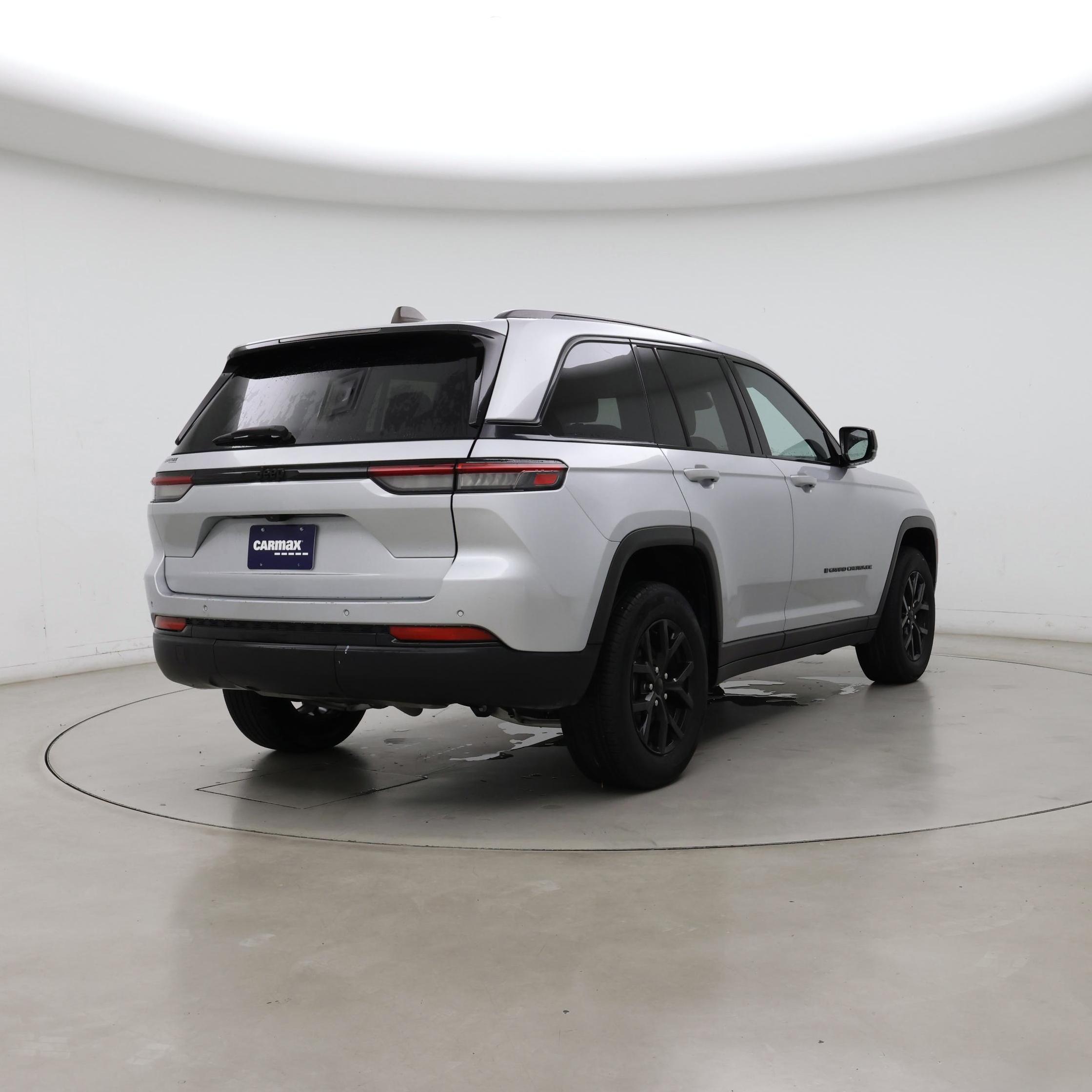 Thumbnail: 2024 Jeep Grand Cherokee - 8
