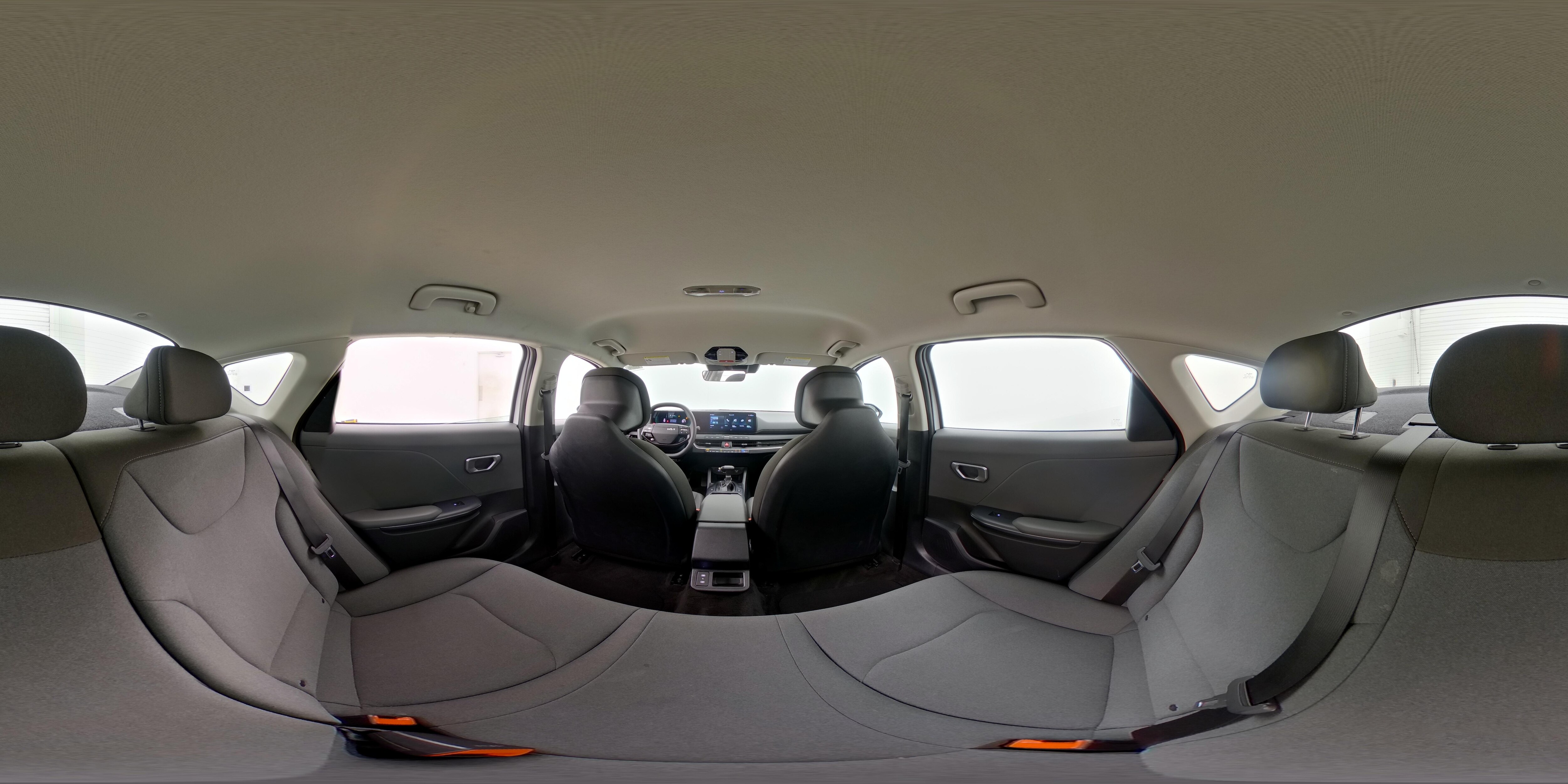 2025 Kia K4 LXS - Photo 25