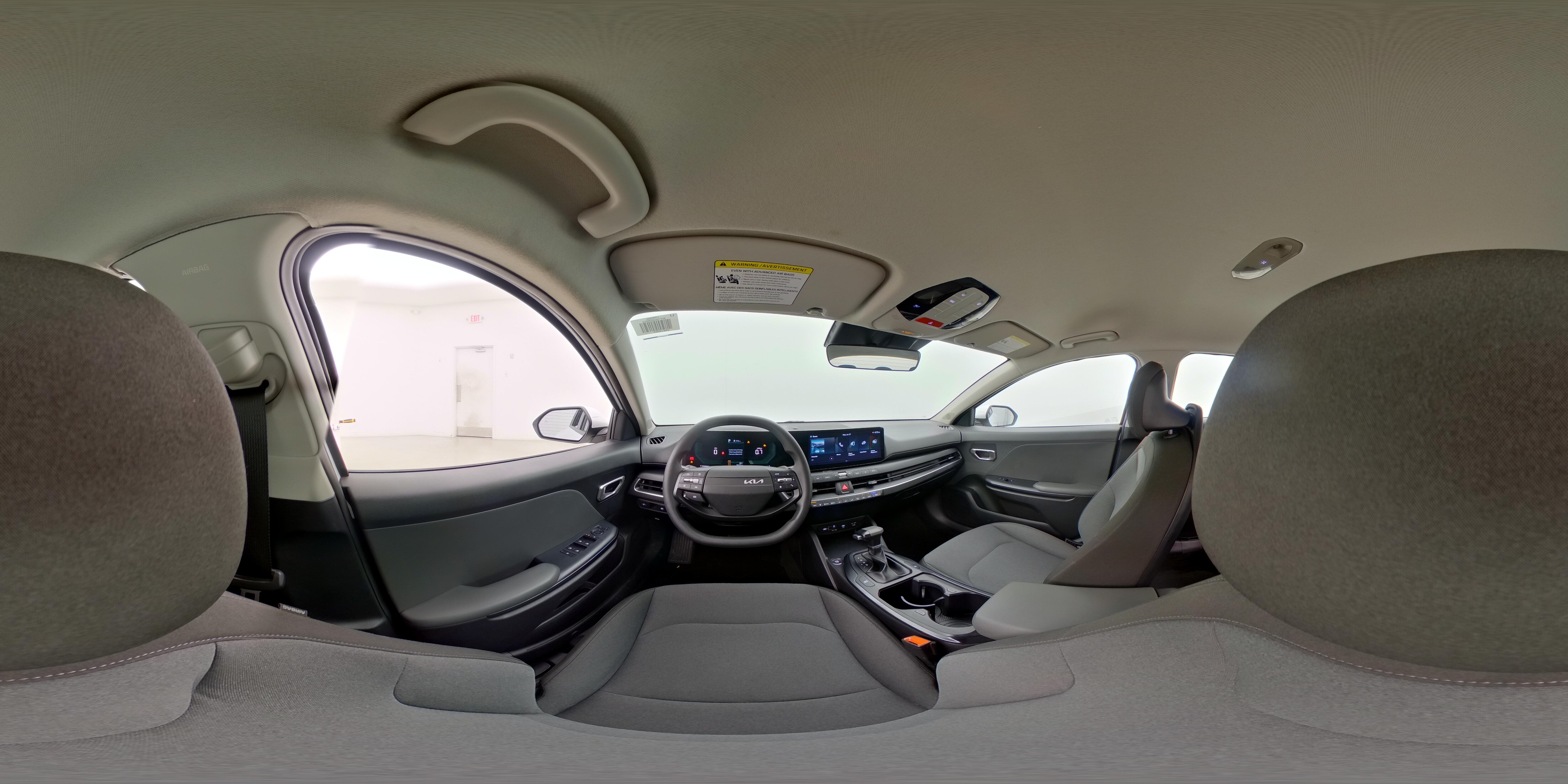 2025 Kia K4 LXS - Photo 26