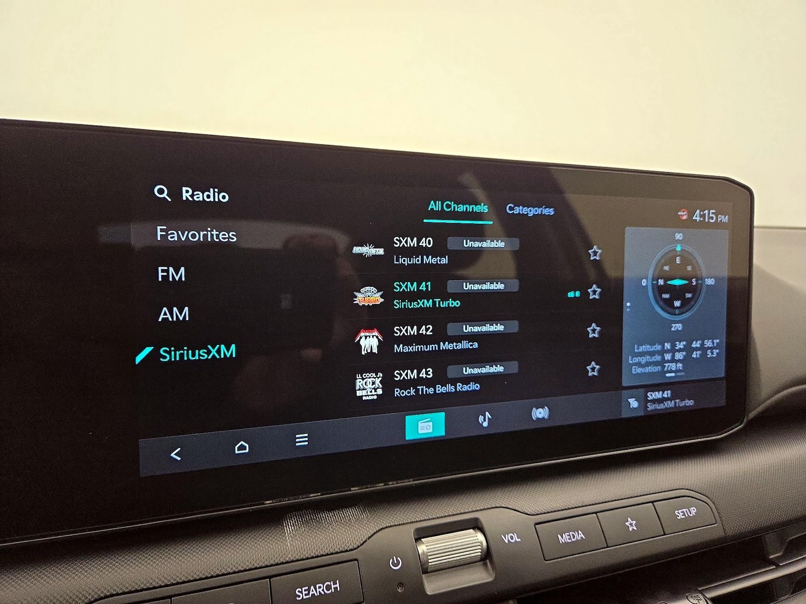 2025 Kia K4 LXS - Photo 16