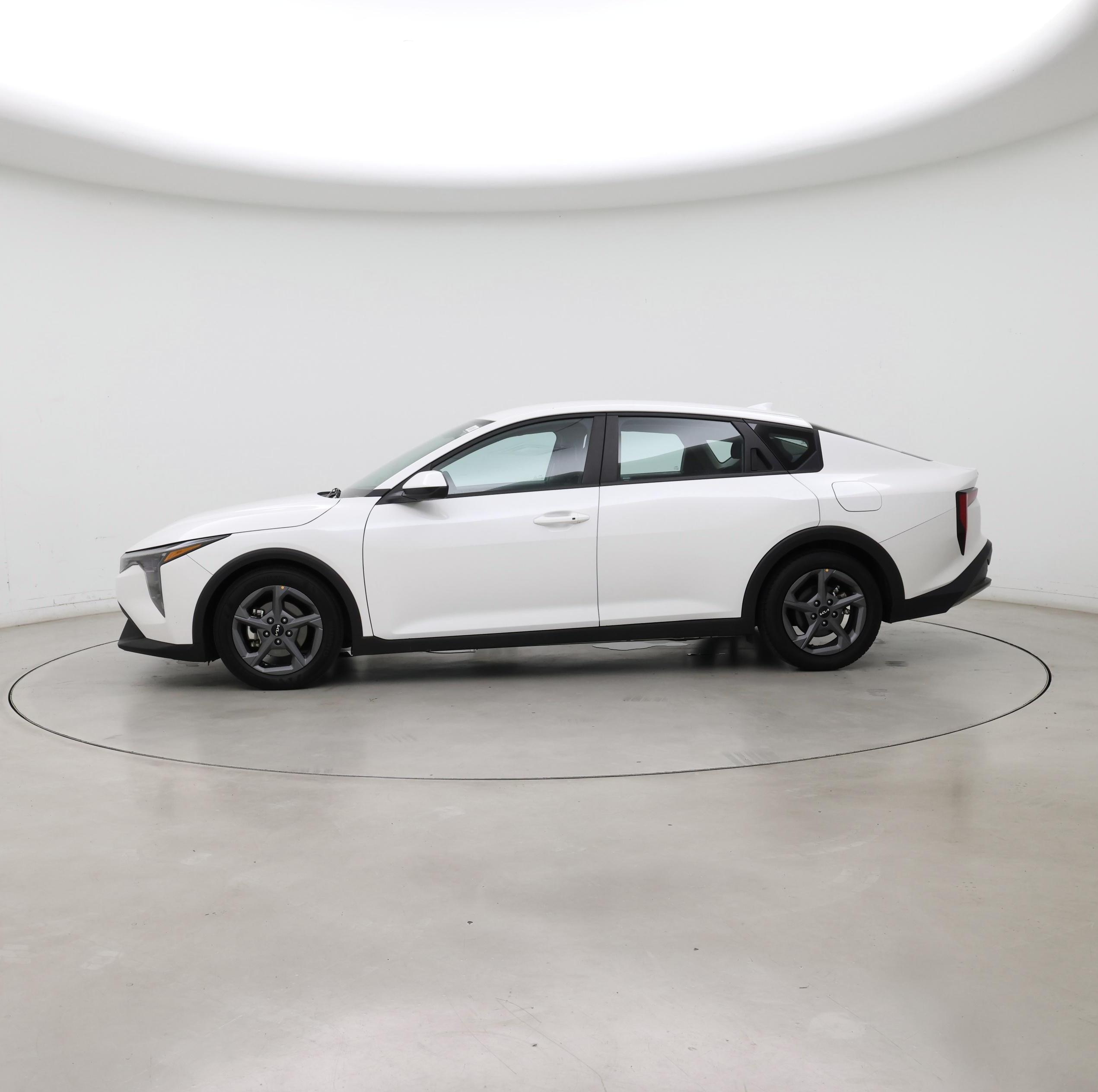 Thumbnail: 2025 Kia K4 - 3