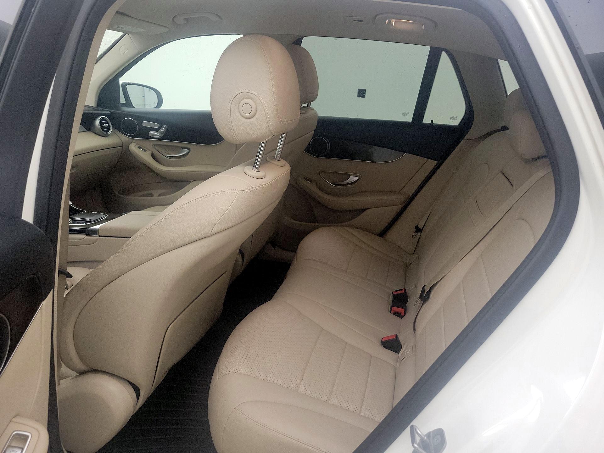 Thumbnail: 2021 Mercedes-Benz GLC - 19