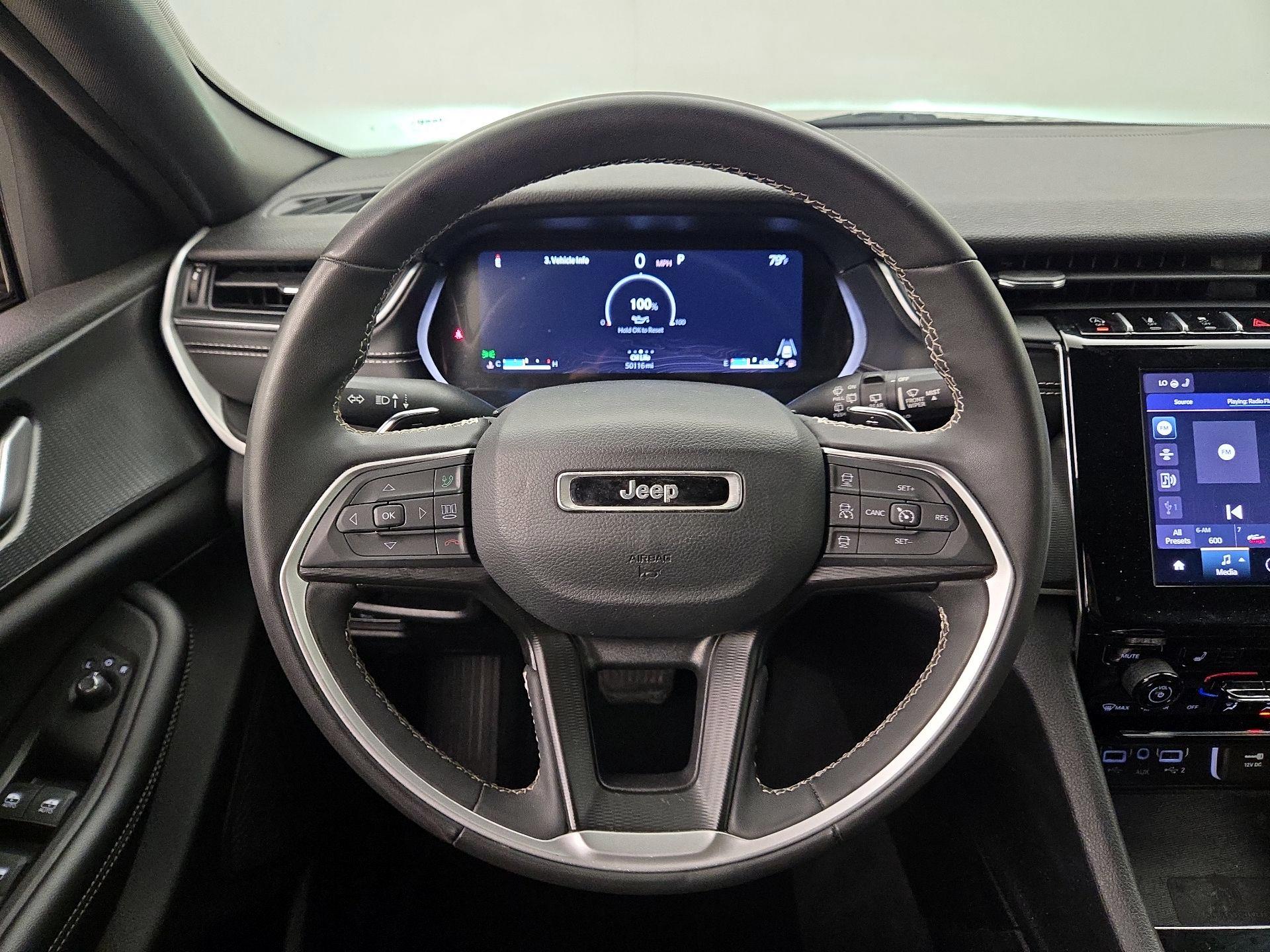 Thumbnail: 2024 Jeep Grand Cherokee - 10