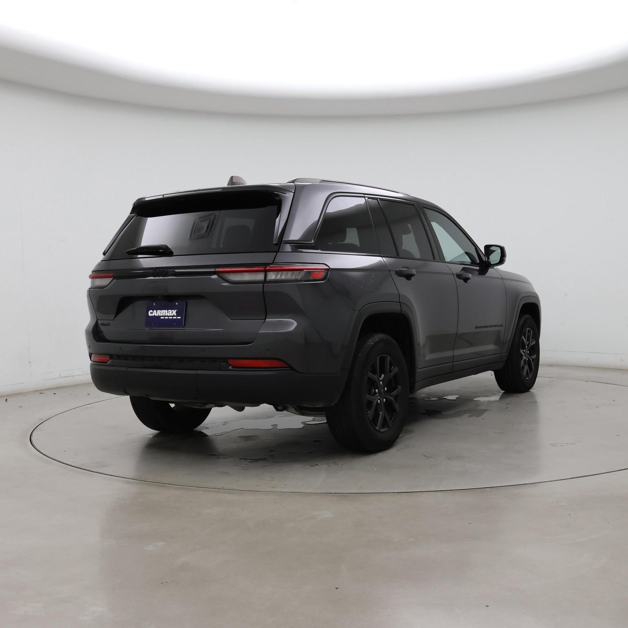 Thumbnail: 2024 Jeep Grand Cherokee - 8