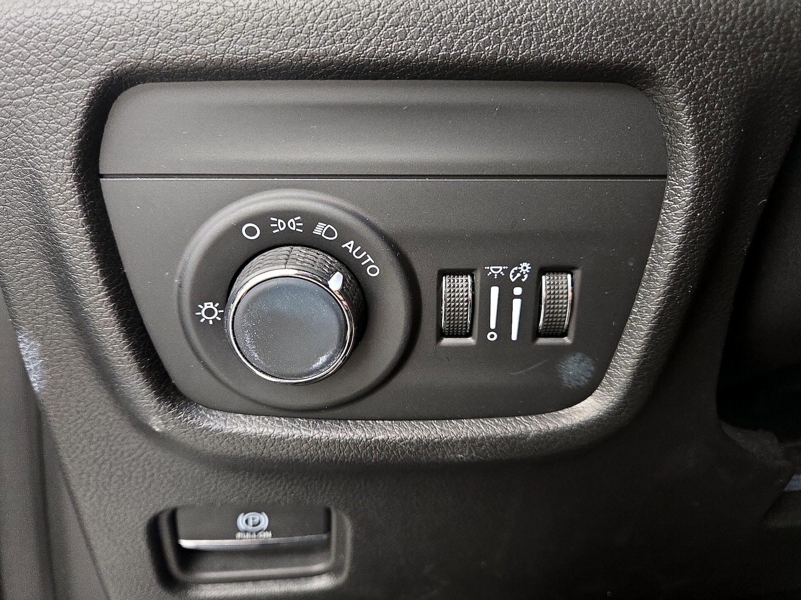 2024 Jeep Grand Cherokee Altitude - Photo 14