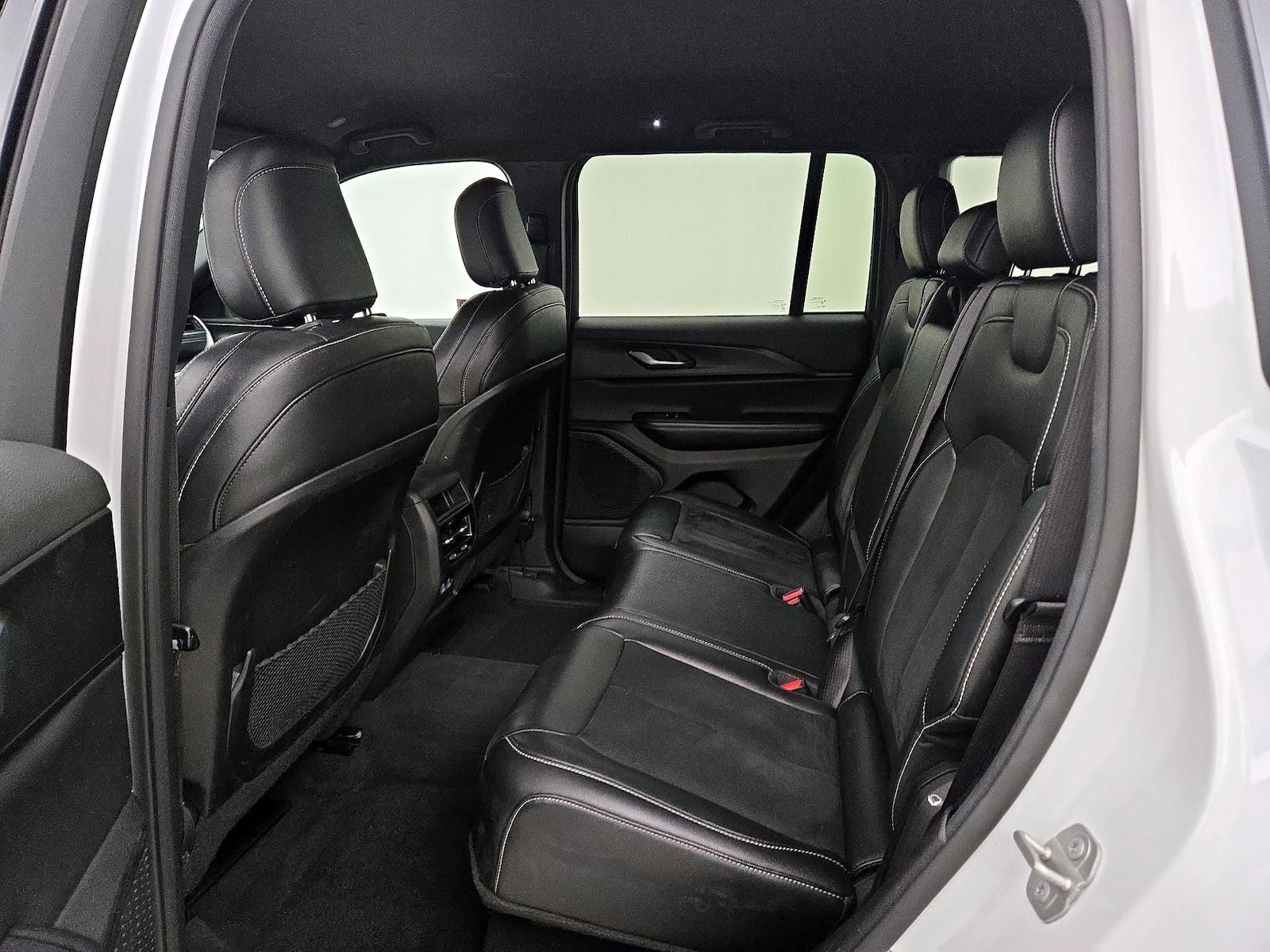 2024 Jeep Grand Cherokee Altitude - Photo 20