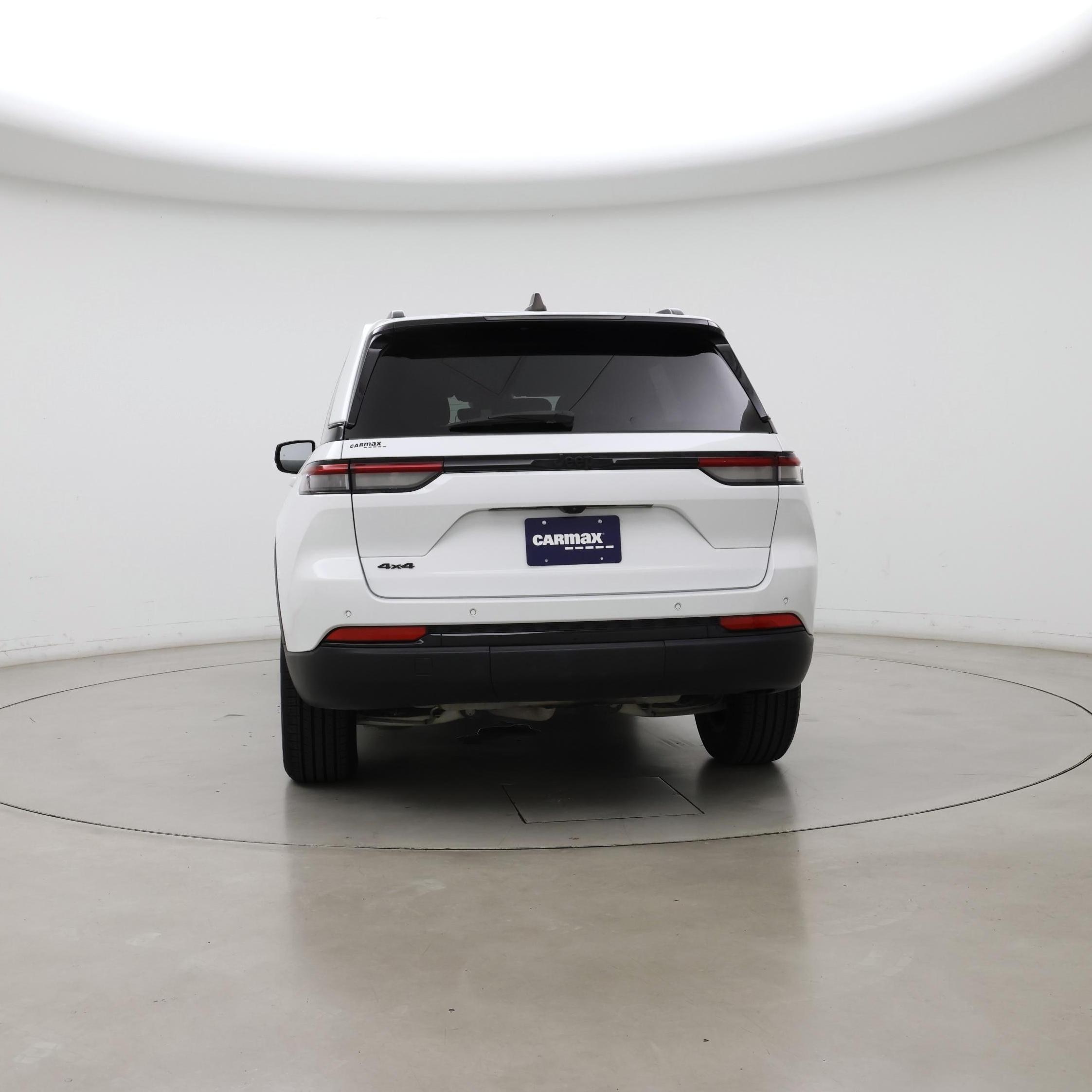 Thumbnail: 2024 Jeep Grand Cherokee - 6
