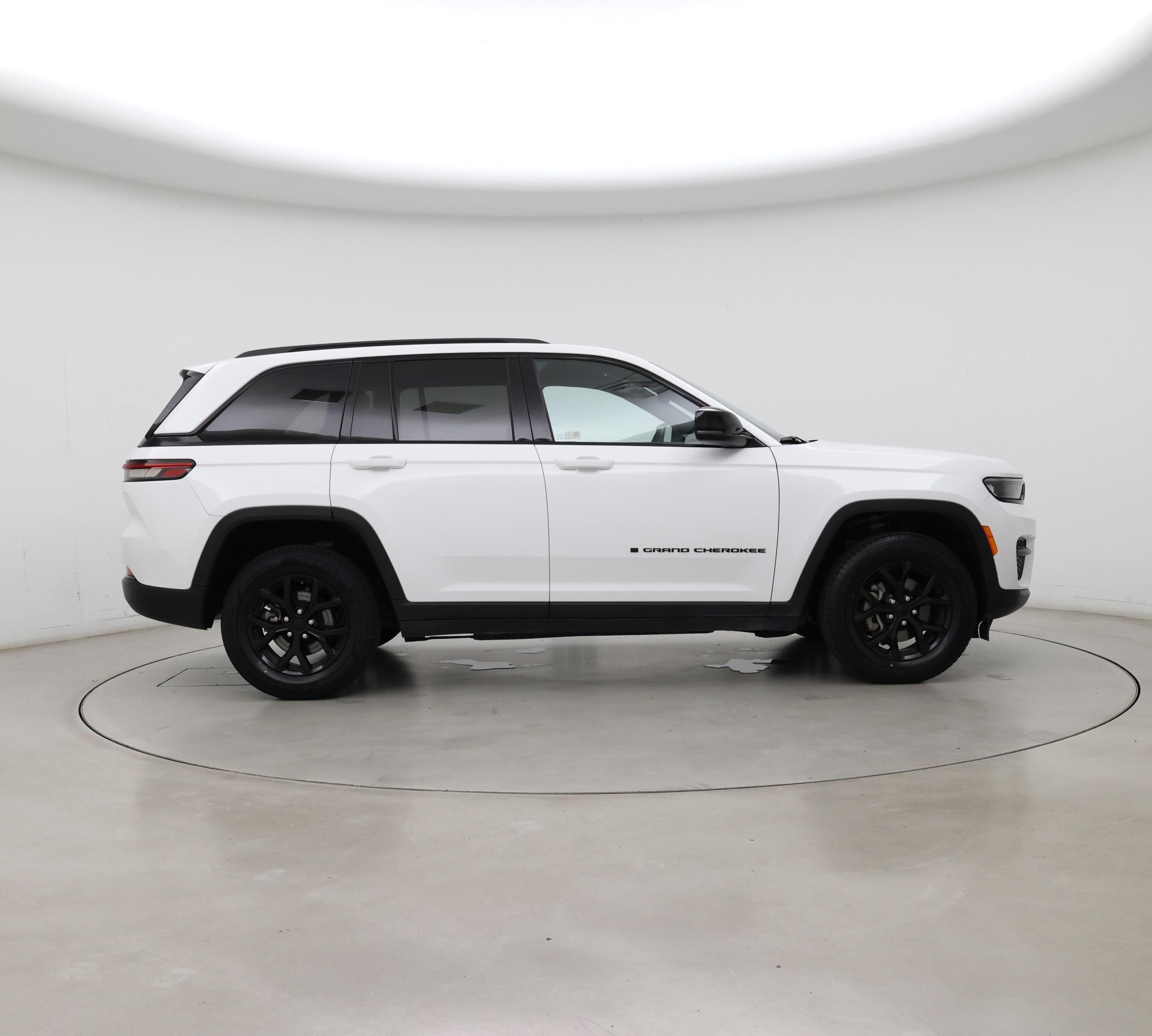 Thumbnail: 2024 Jeep Grand Cherokee - 7