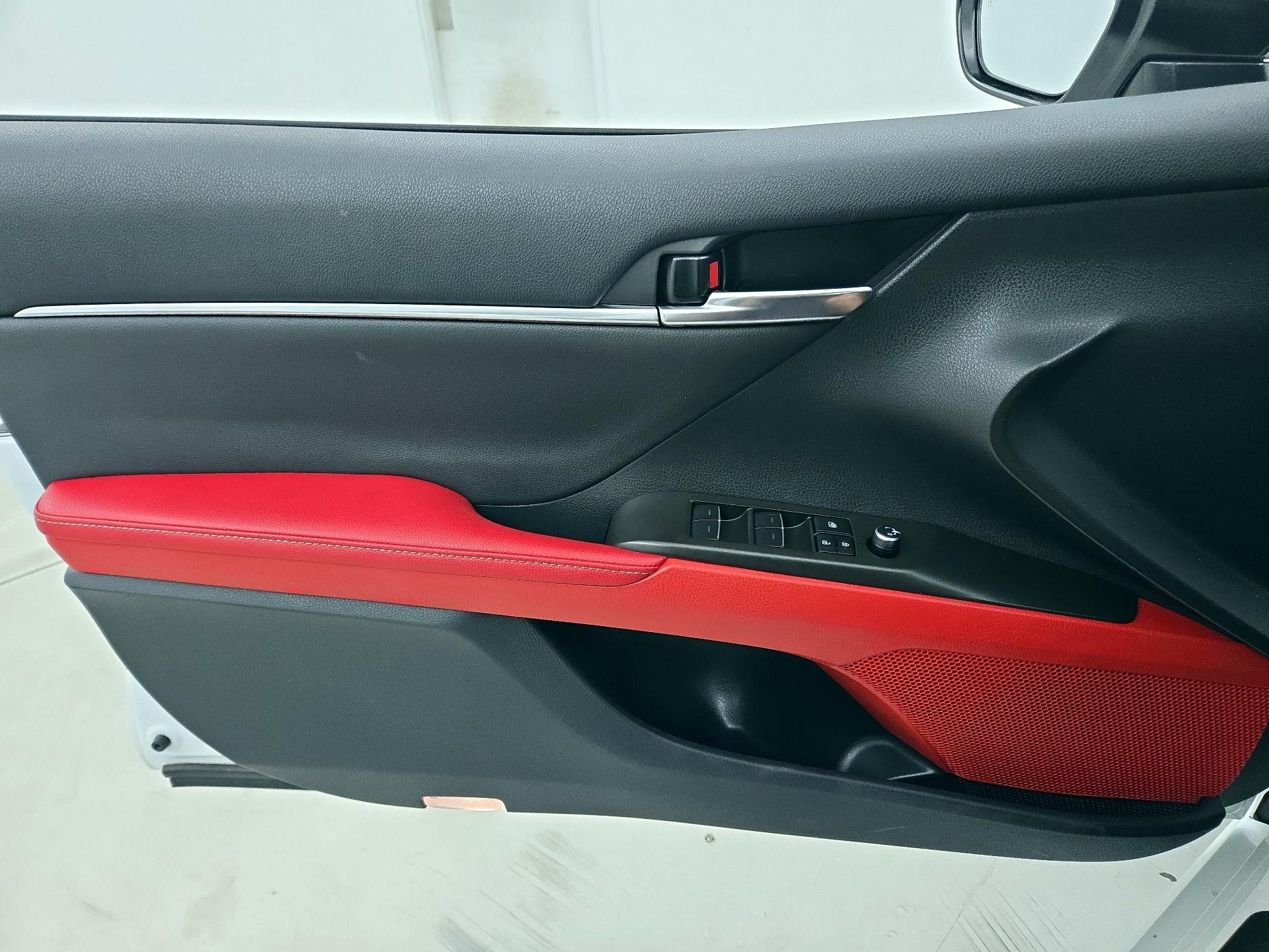 Thumbnail: 2024 Toyota Camry - 12