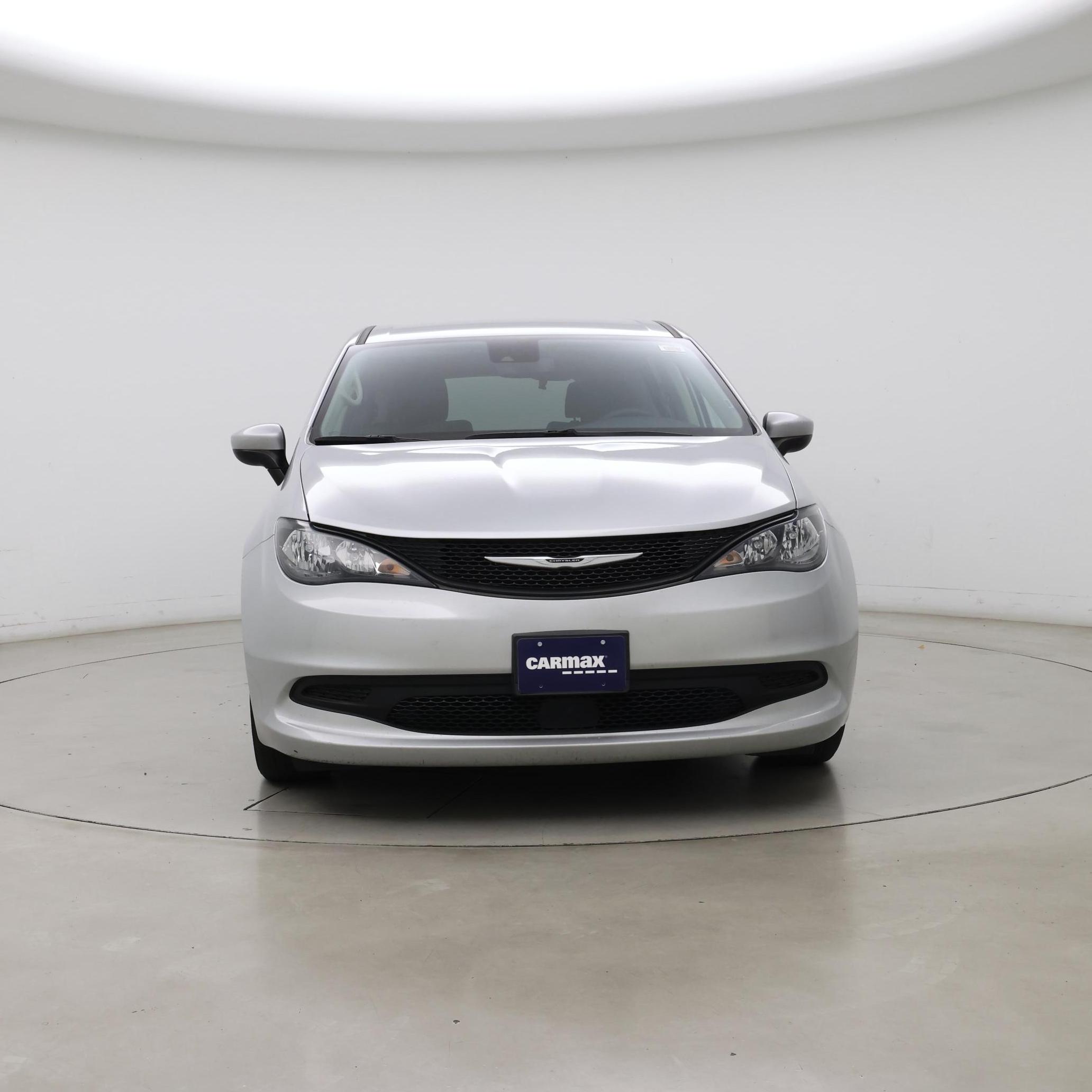 Thumbnail: 2023 Chrysler Voyager - 5
