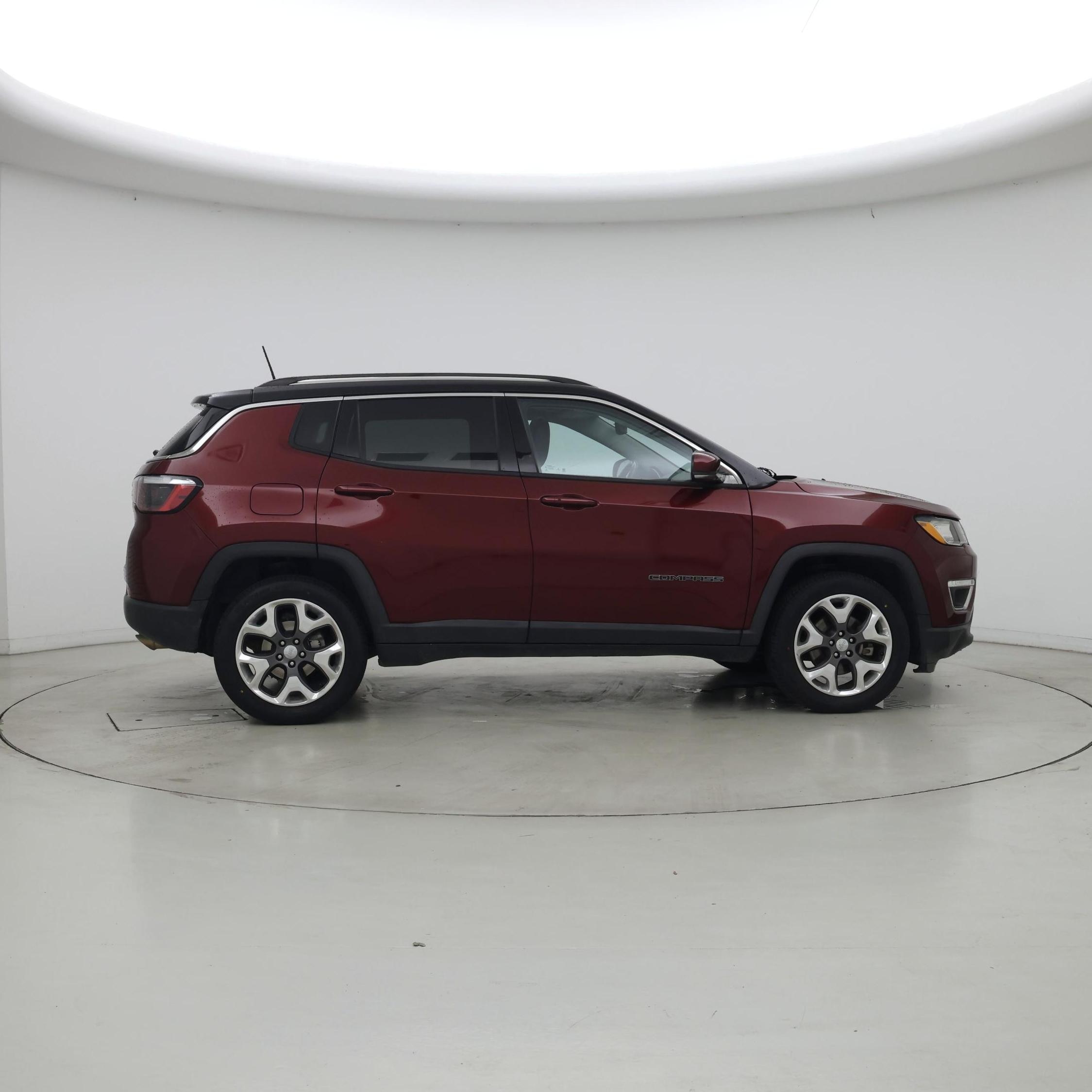 Thumbnail: 2021 Jeep Compass - 7