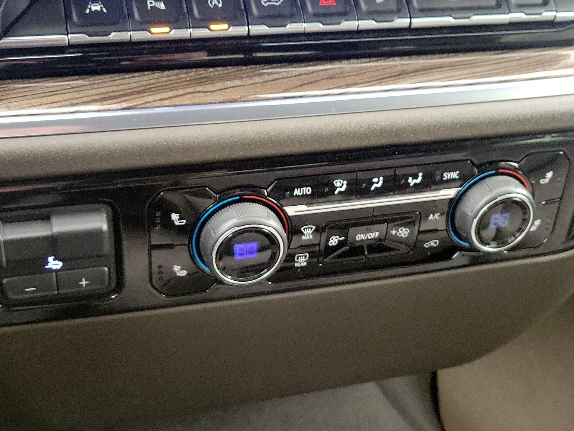Thumbnail: 2023 Chevrolet Silverado 1500 - 16
