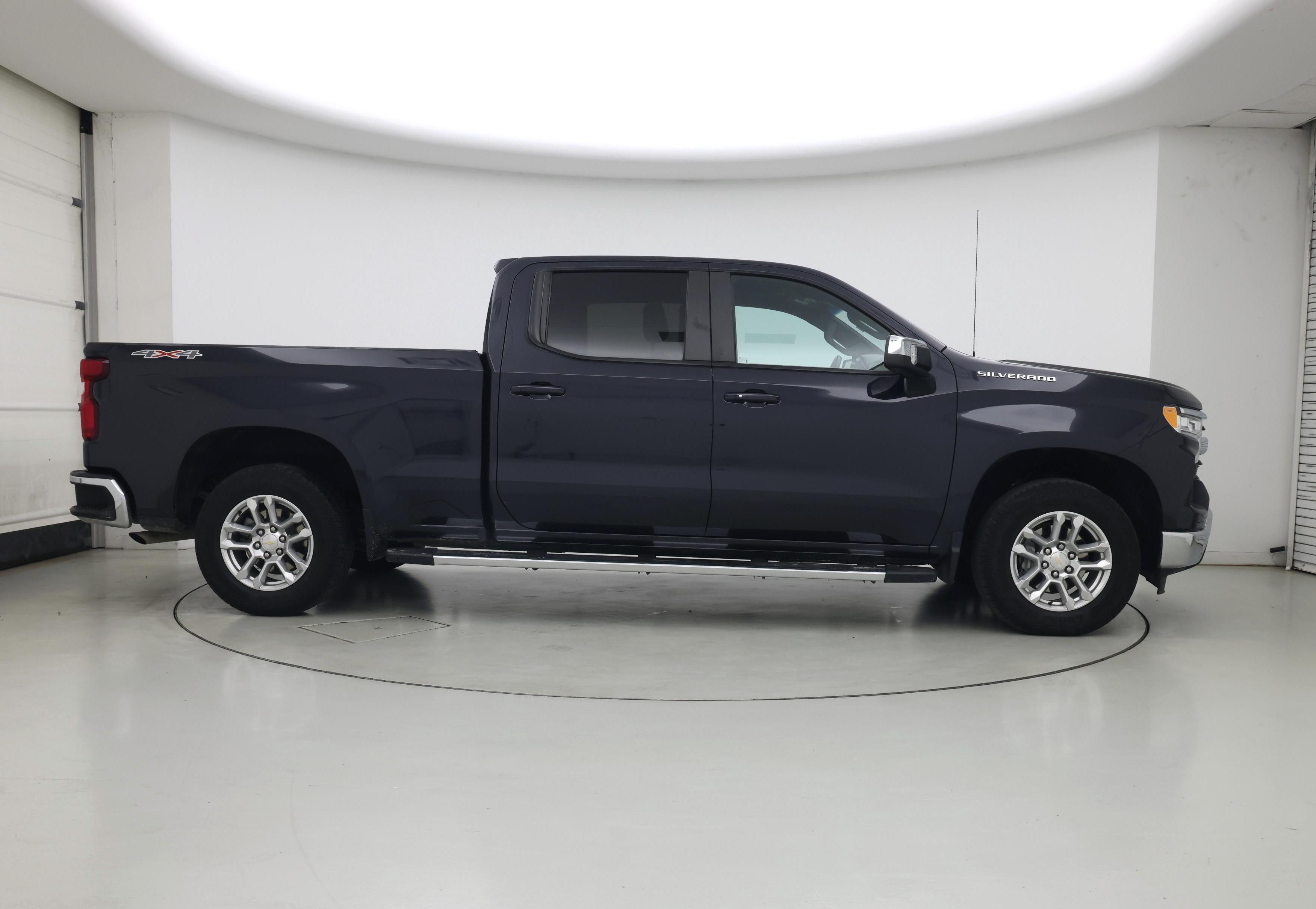 Thumbnail: 2023 Chevrolet Silverado 1500 - 7