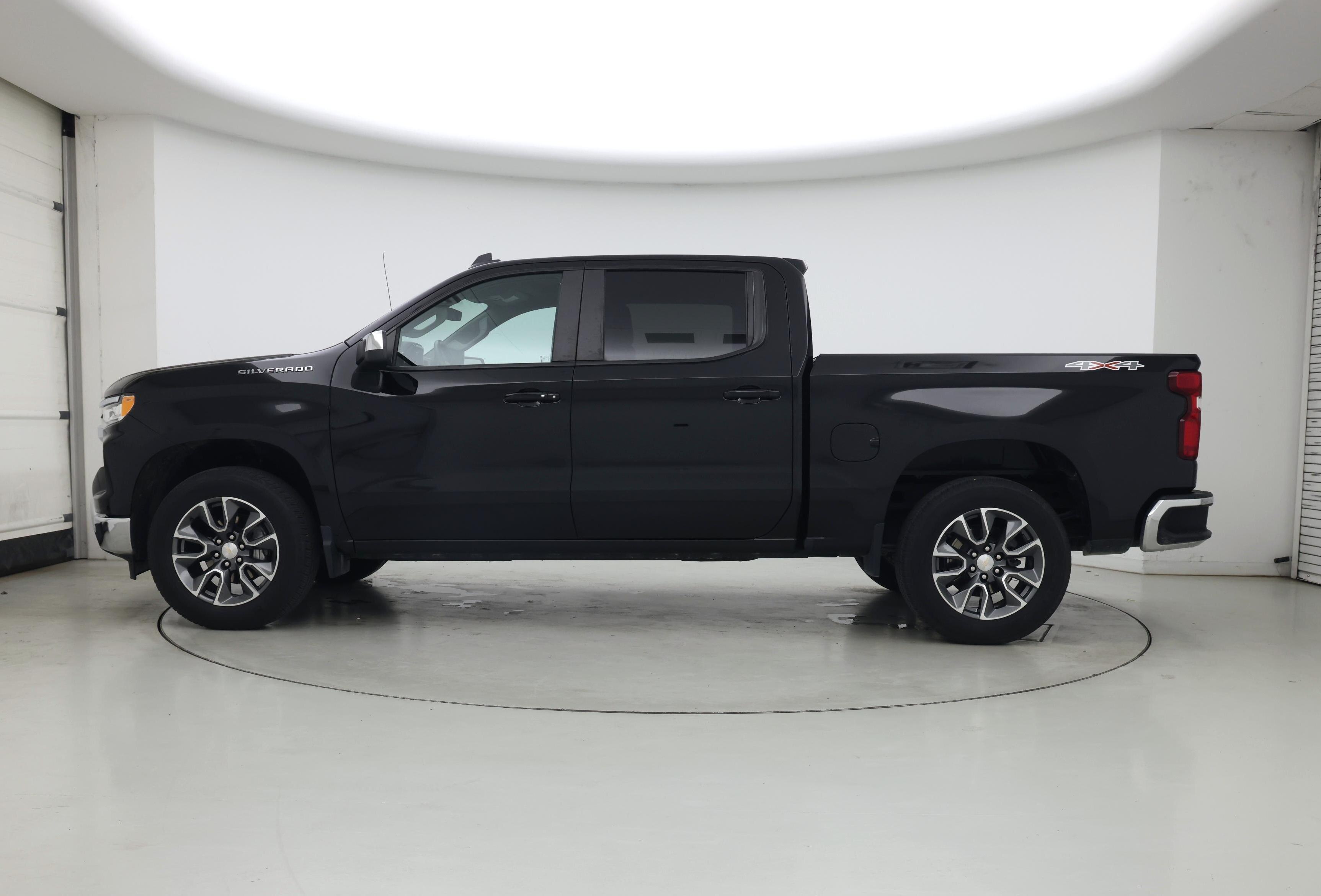 Thumbnail: 2024 Chevrolet Silverado 1500 - 3