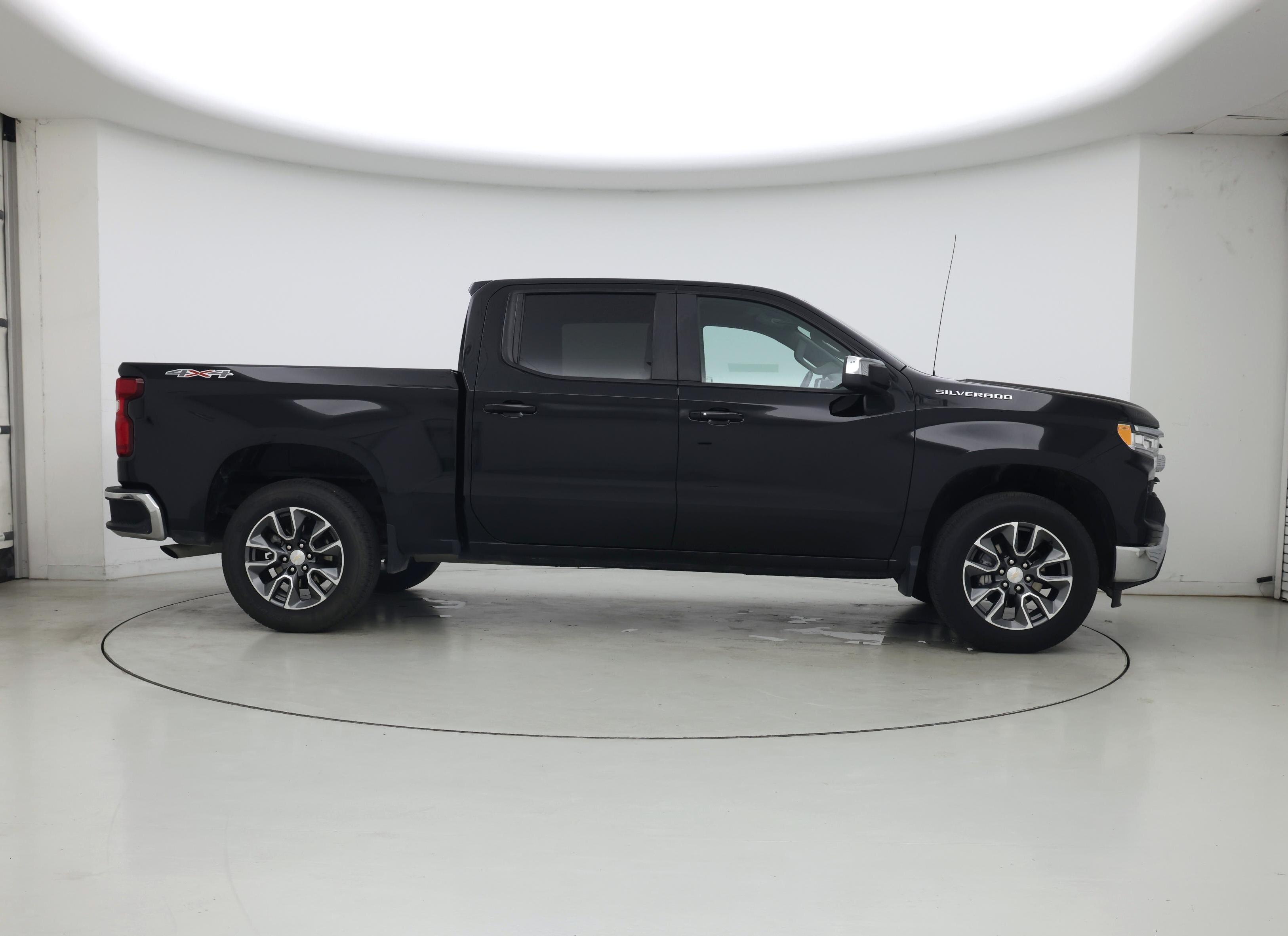 Thumbnail: 2024 Chevrolet Silverado 1500 - 7