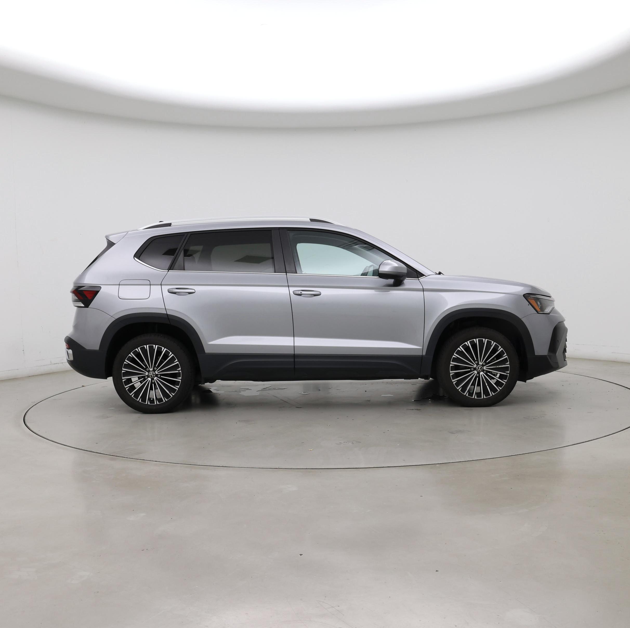 Thumbnail: 2025 Volkswagen Taos - 7