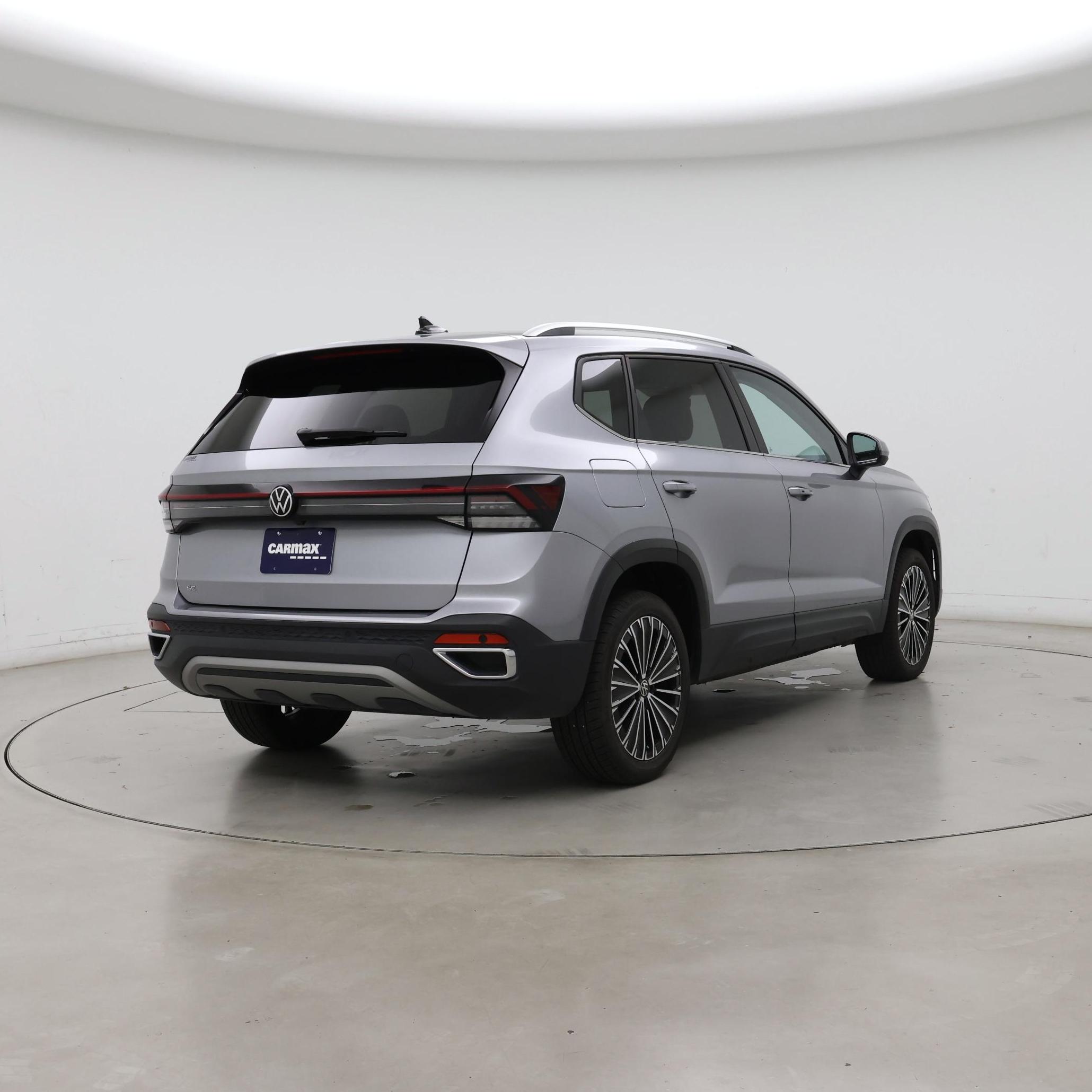 Thumbnail: 2025 Volkswagen Taos - 8