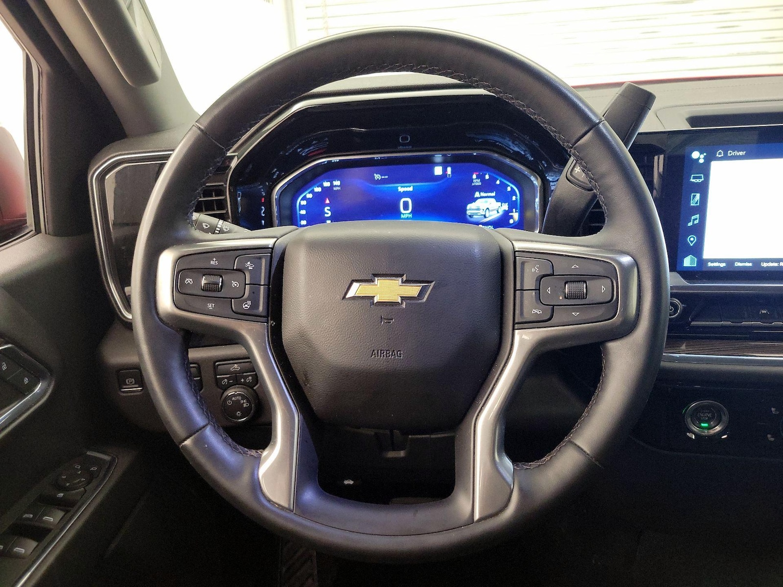 2023 Chevrolet Silverado 1500 LT - Photo 11