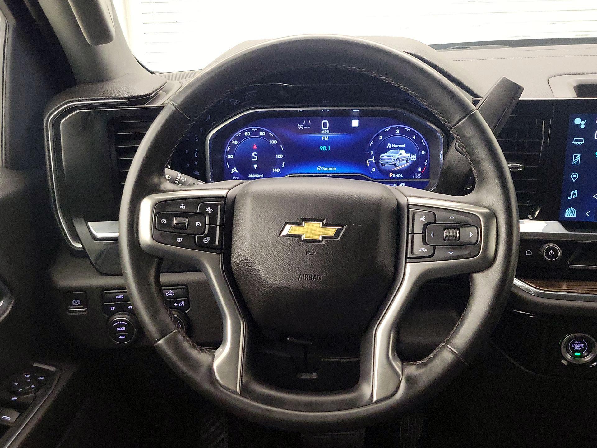 Thumbnail: 2023 Chevrolet Silverado 1500 - 10