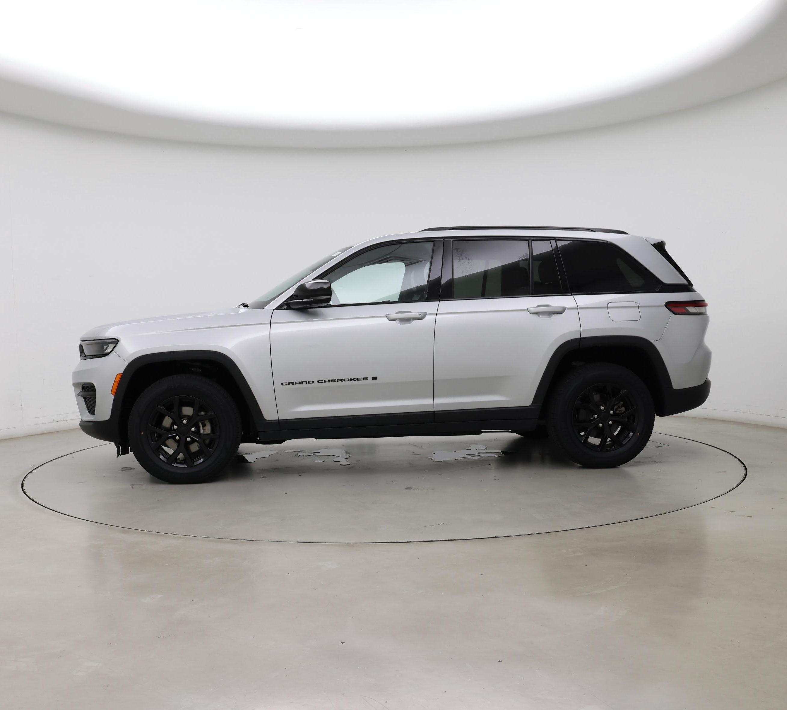 Thumbnail: 2024 Jeep Grand Cherokee - 3