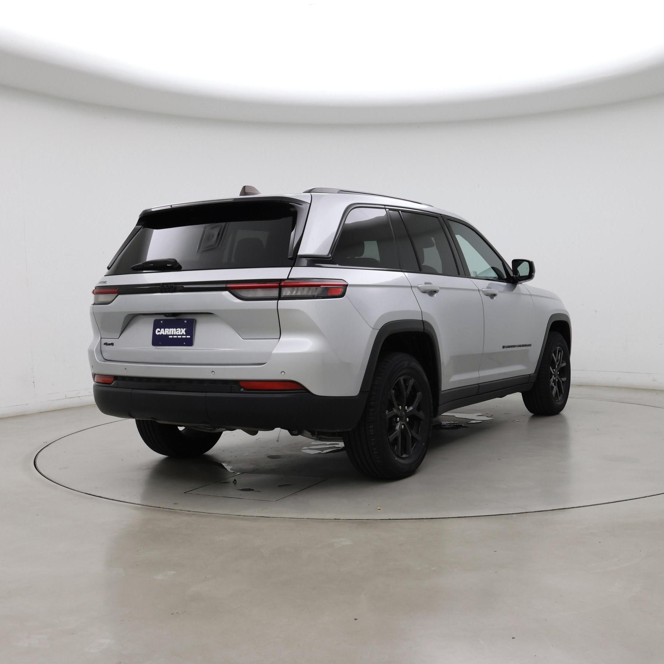 Thumbnail: 2024 Jeep Grand Cherokee - 8