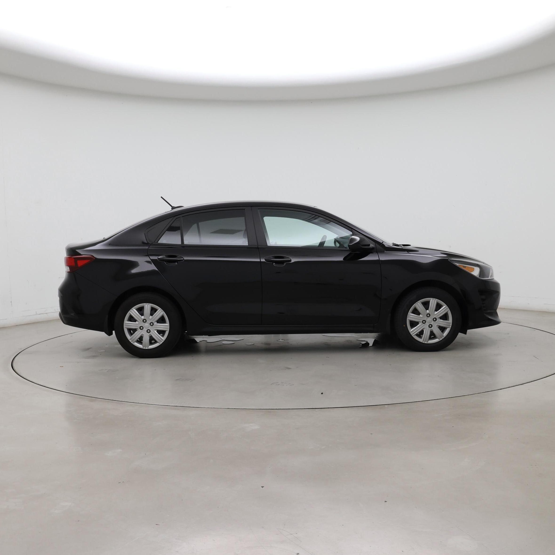 Thumbnail: 2023 Kia Rio - 7