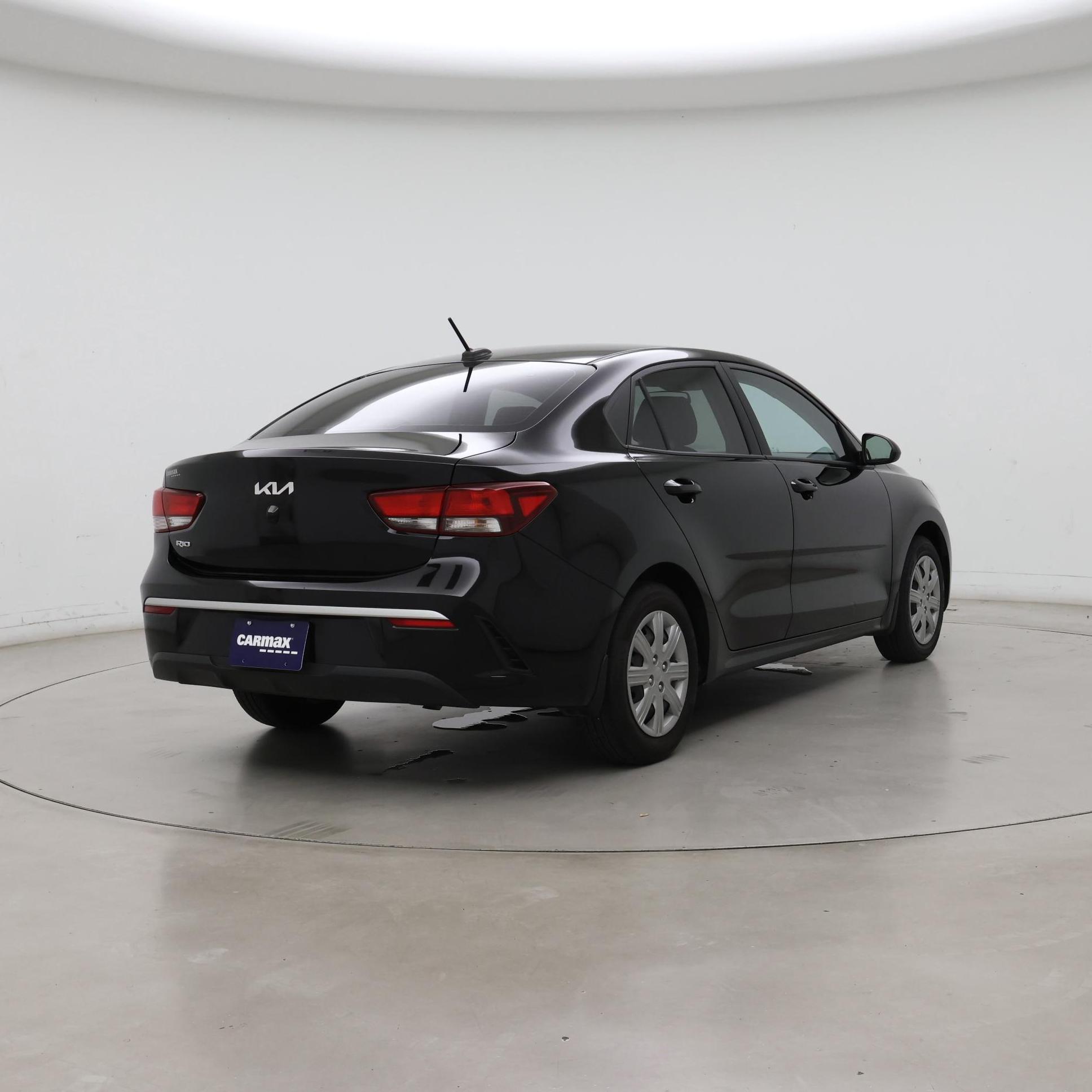 Thumbnail: 2023 Kia Rio - 8