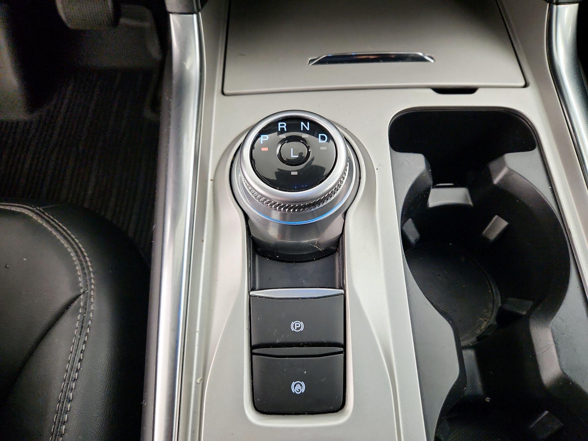Thumbnail: 2023 Ford Explorer - 18