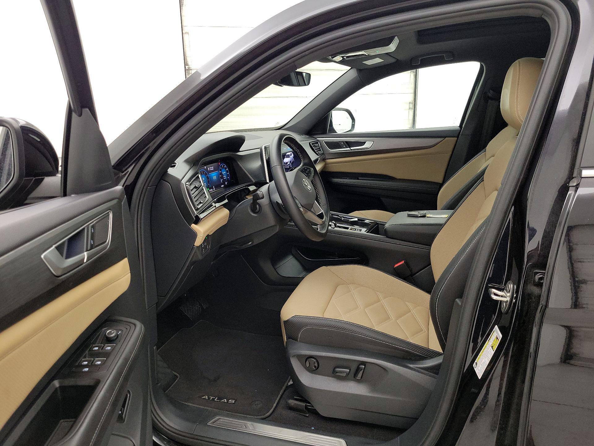 Thumbnail: 2024 Volkswagen Atlas - 11