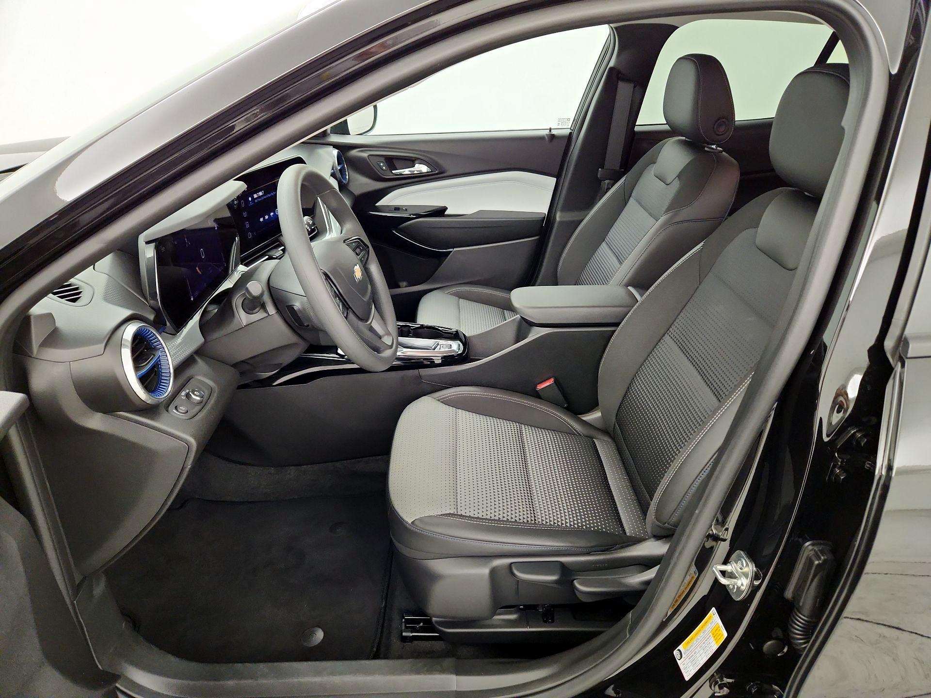 Thumbnail: 2026 Chevrolet Trax - 11