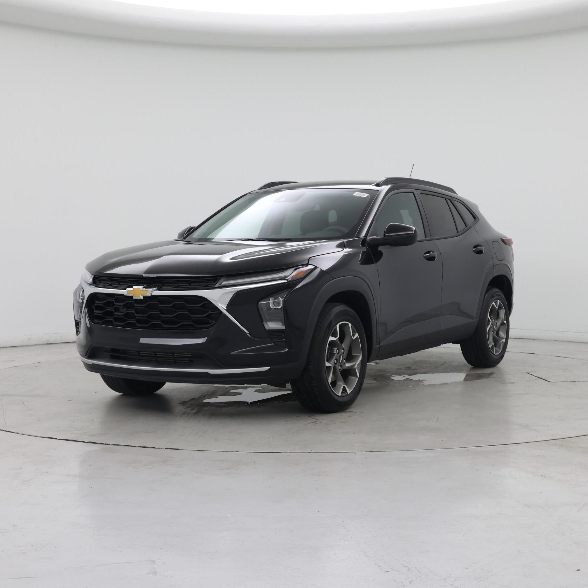 Thumbnail: 2026 Chevrolet Trax - 4