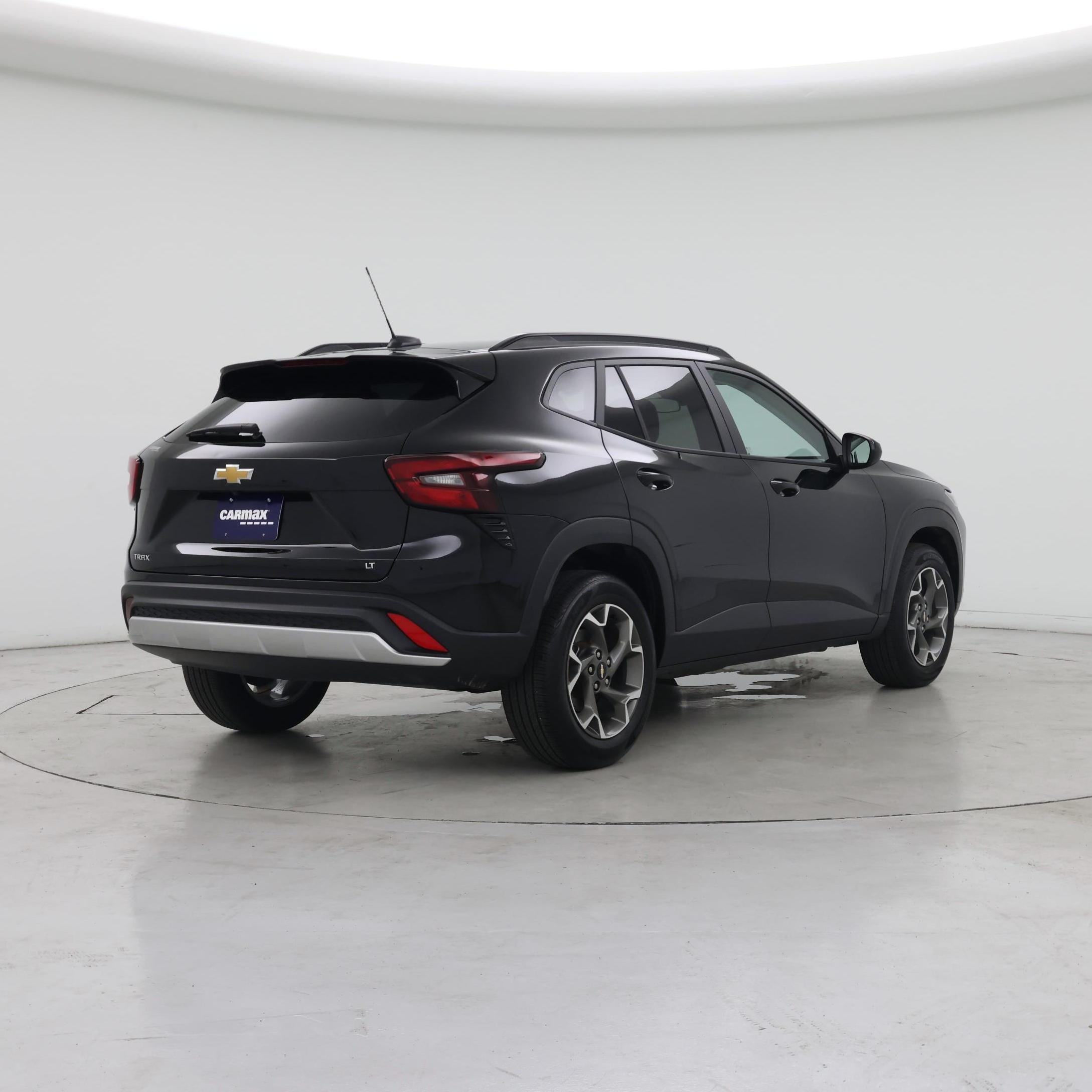 Thumbnail: 2026 Chevrolet Trax - 8