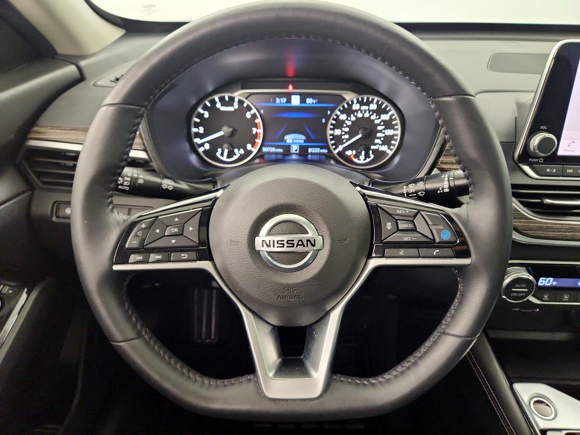 Thumbnail: 2020 Nissan Altima - 10