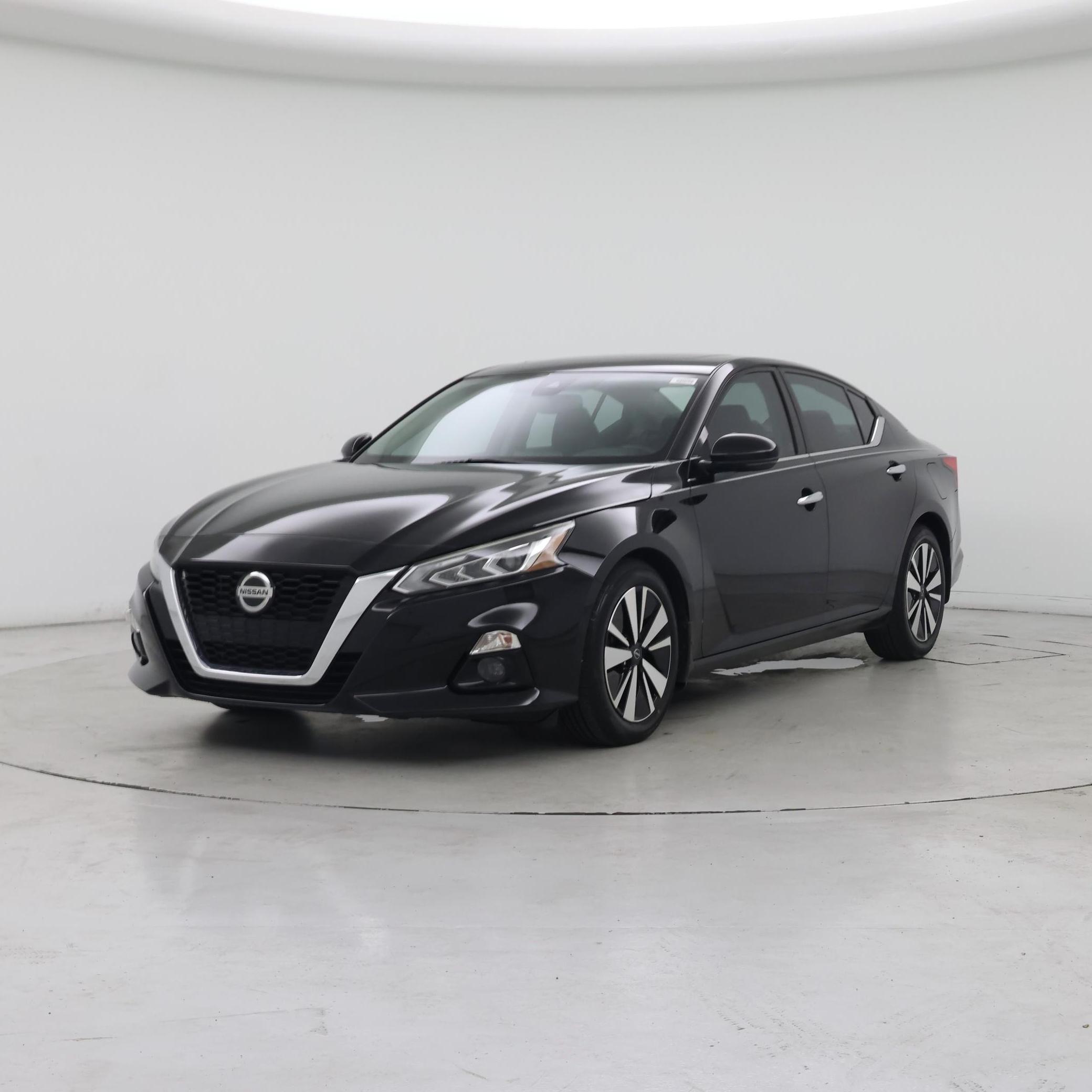 Thumbnail: 2020 Nissan Altima - 4