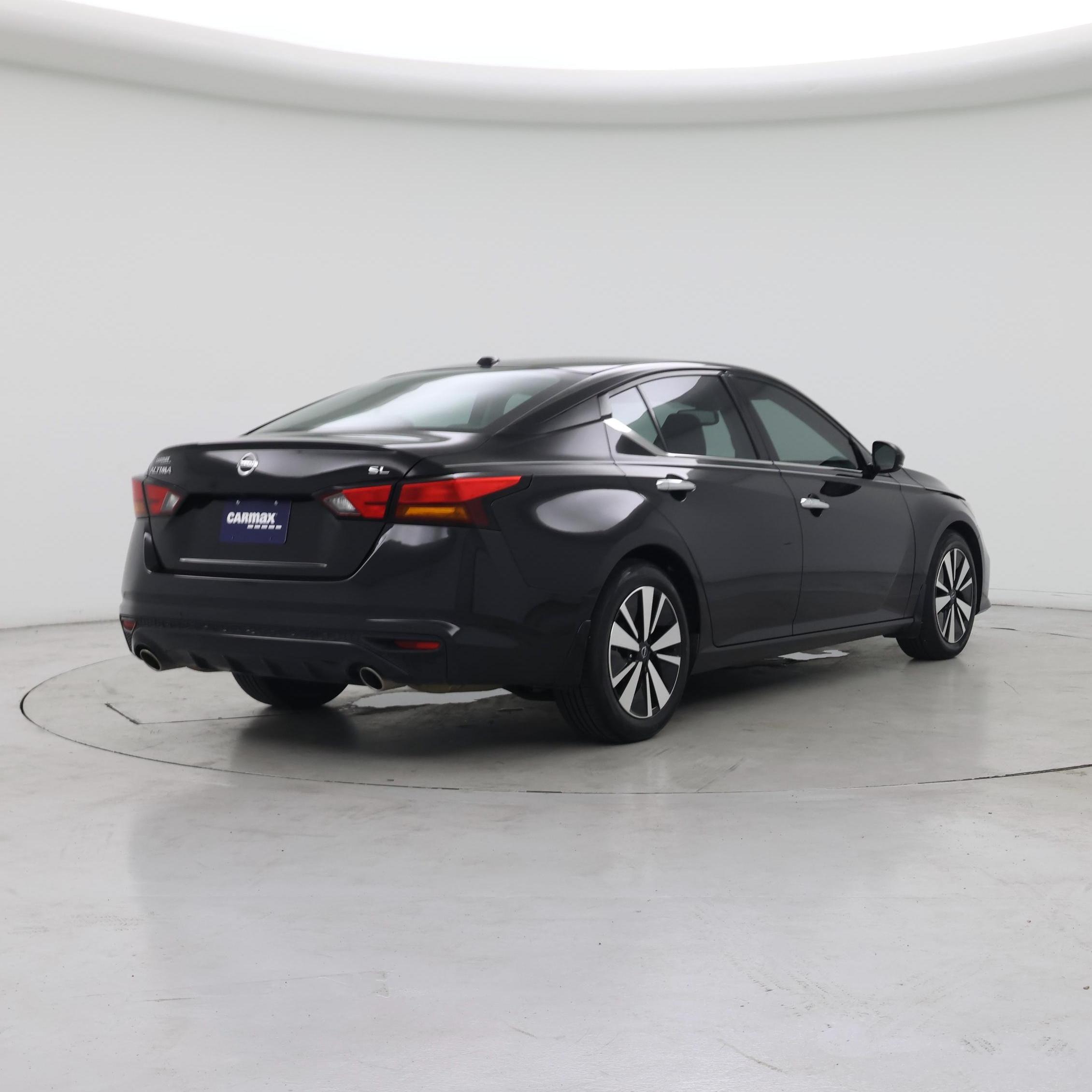 Thumbnail: 2020 Nissan Altima - 8